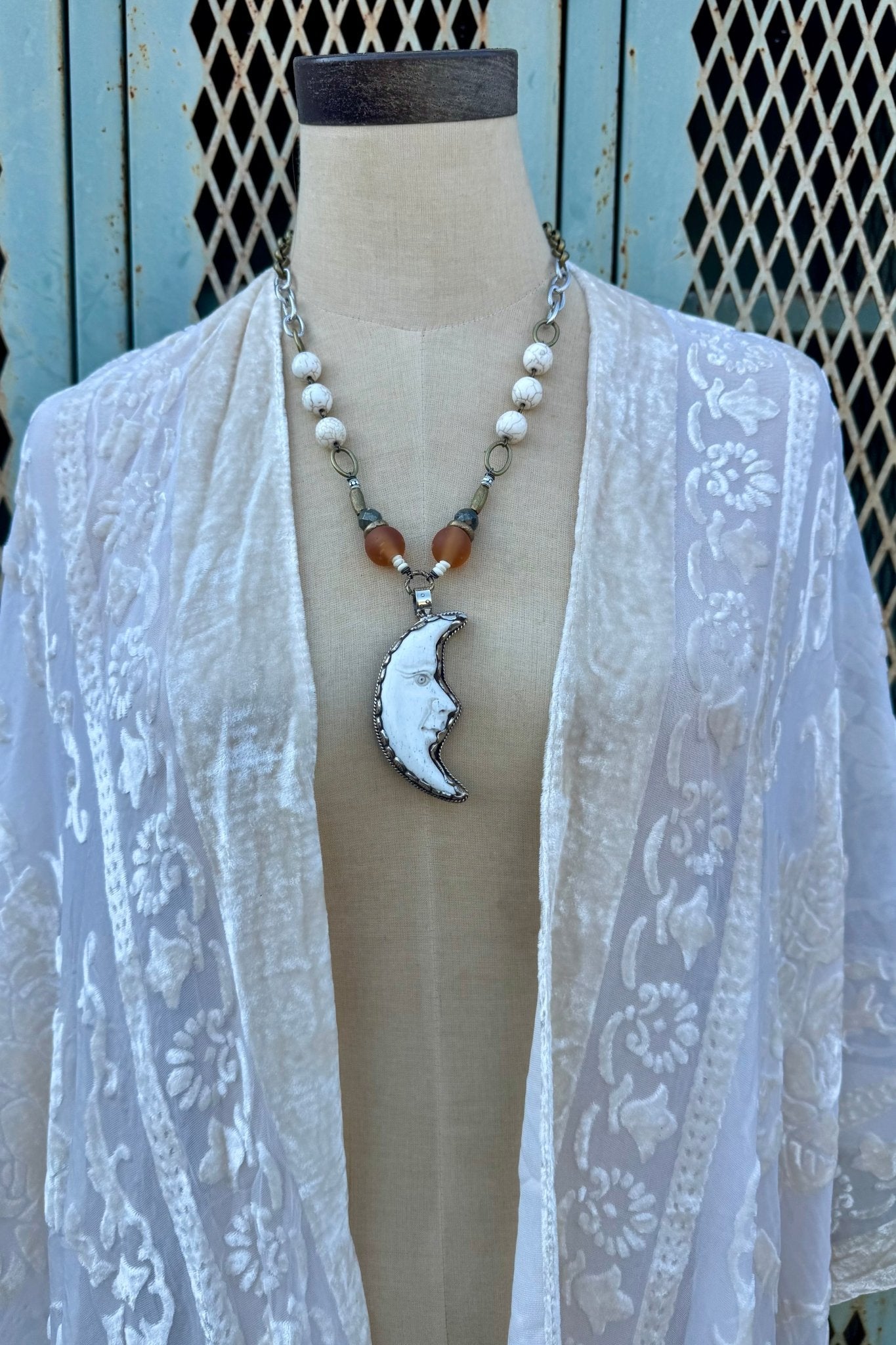 Moon Face Handmade Necklace - ivyandlavyboutique ivyandlavyboutique