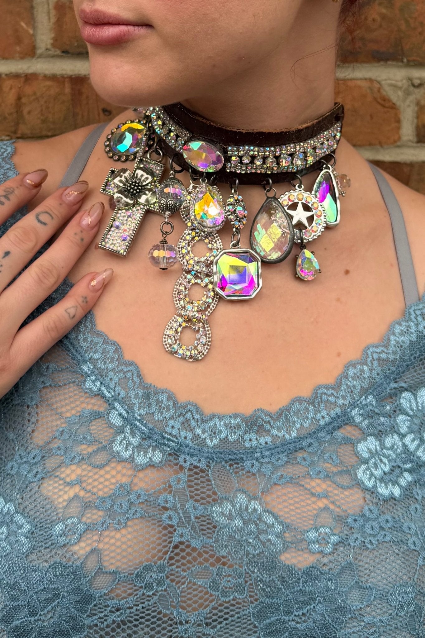 My Big Bling Choker - ivyandlavyboutique Art by Amy