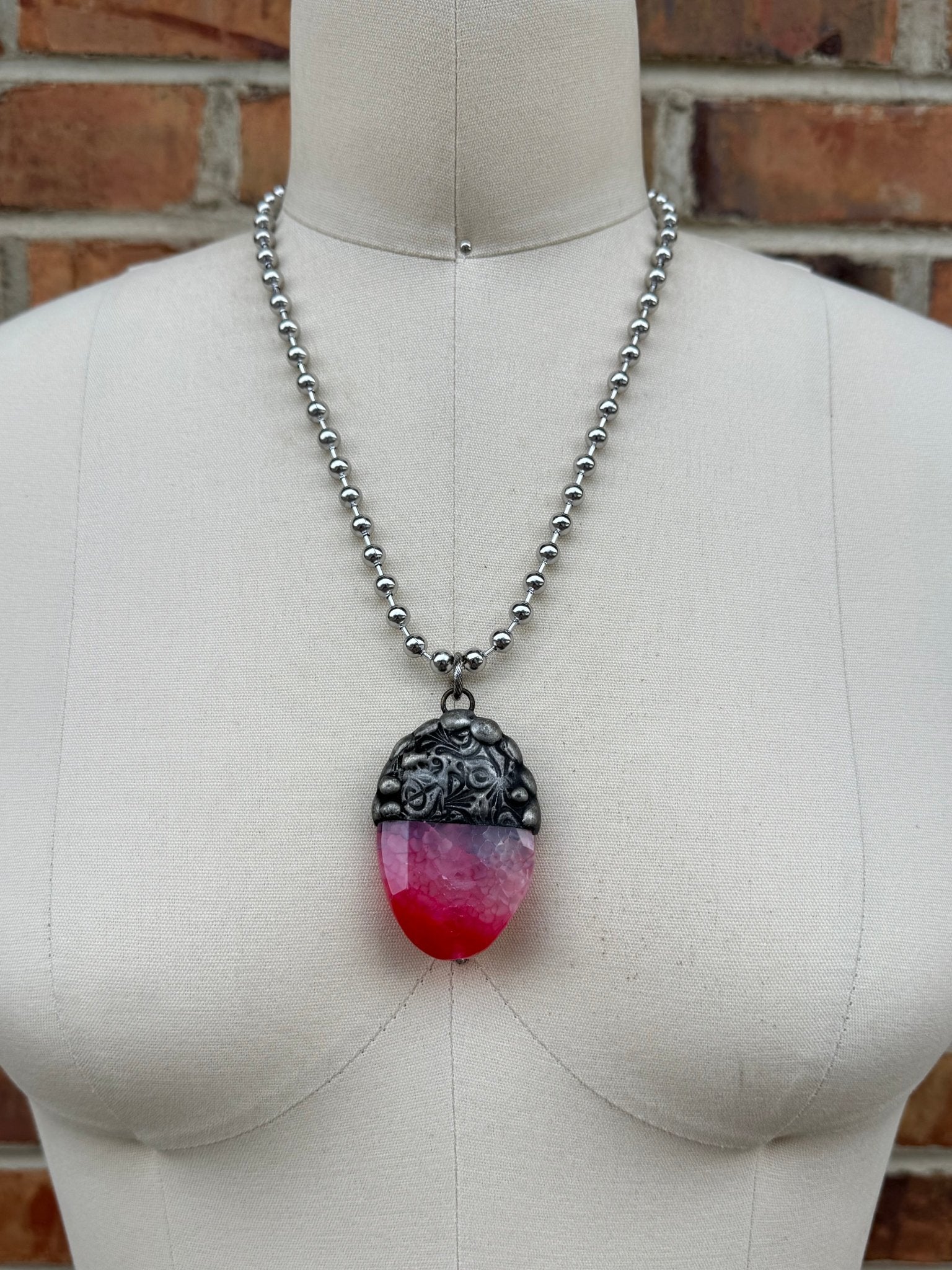 Necklace Gem Slab on Shiny - ivyandlavyboutique ivyandlavyboutique