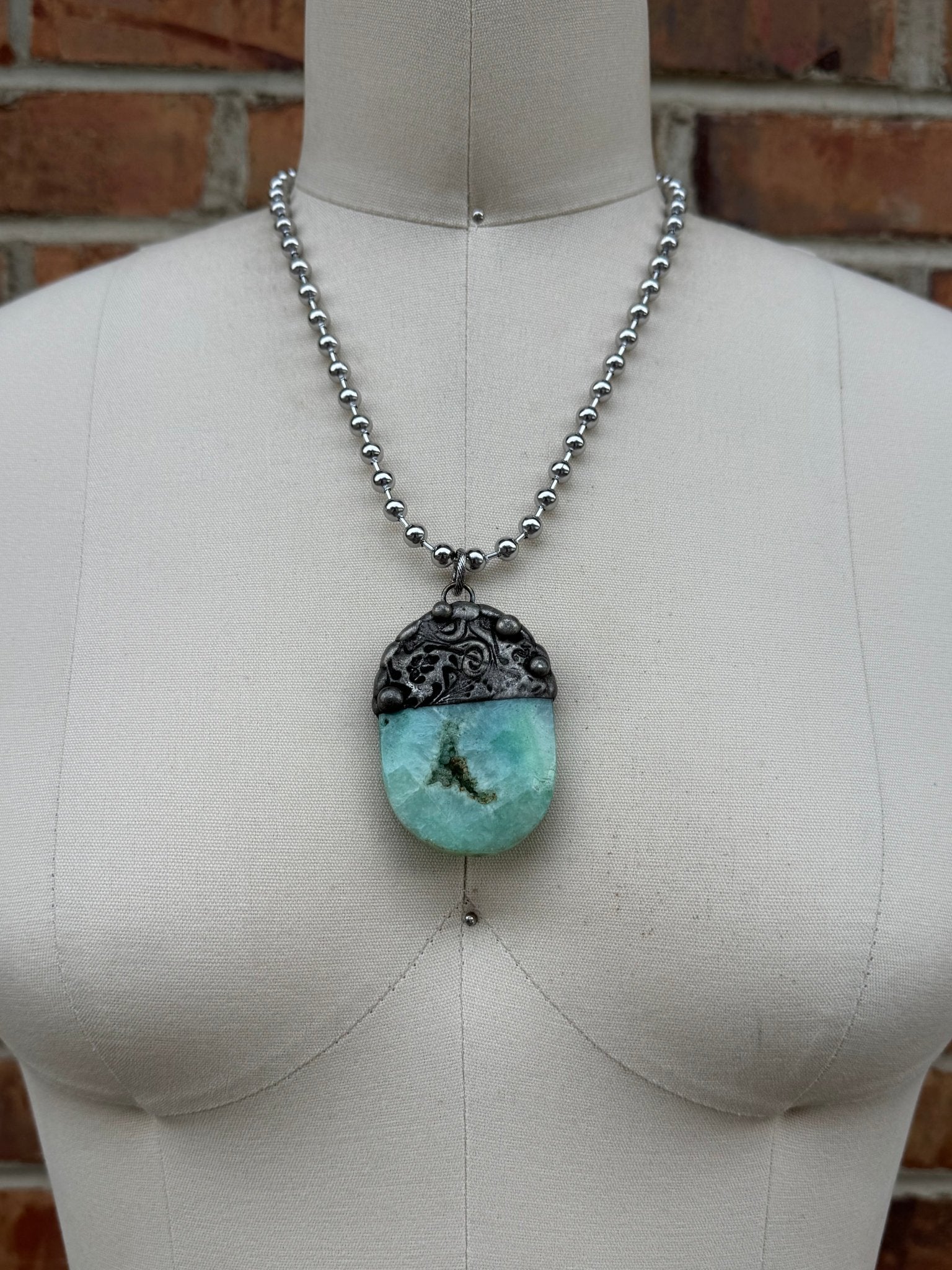 Necklace Gem Slab on Shiny - ivyandlavyboutique ivyandlavyboutique