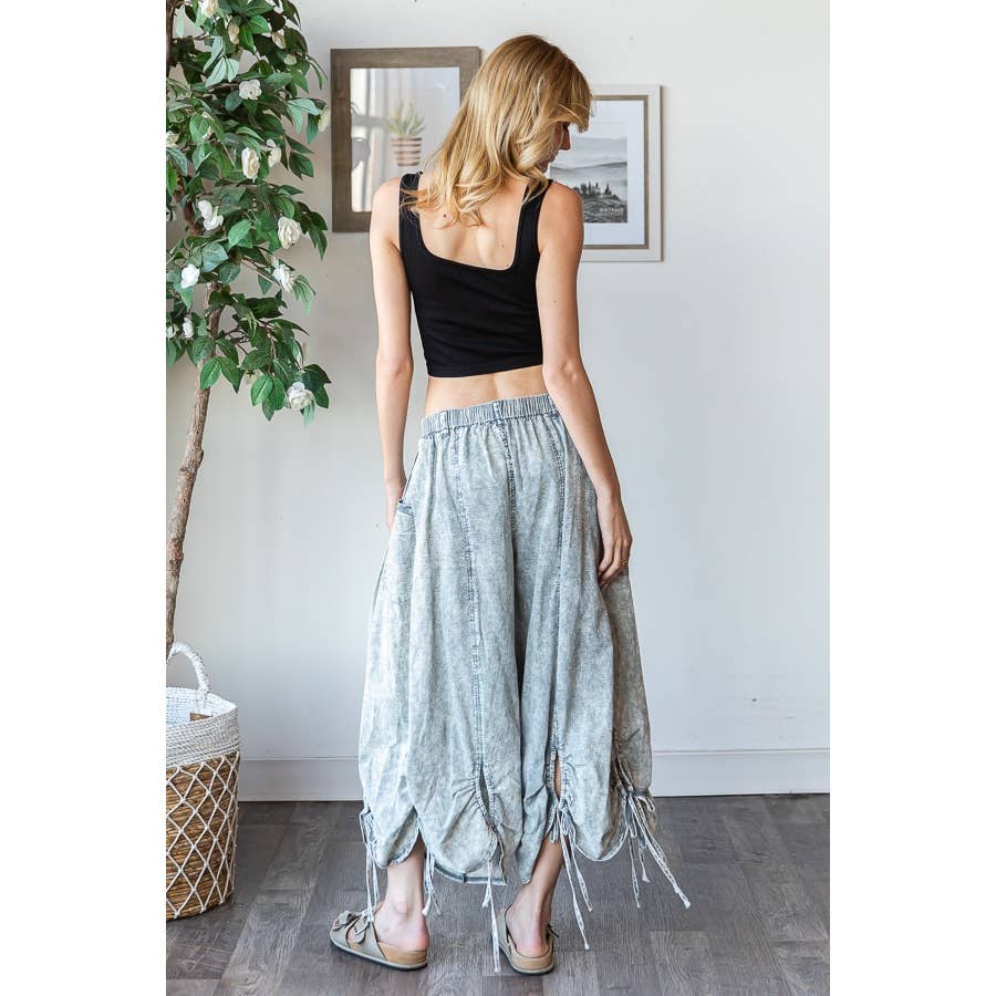 On the Run Cinched Capri Pants in Baby Blue - ivyandlavyboutique Oli&Hali