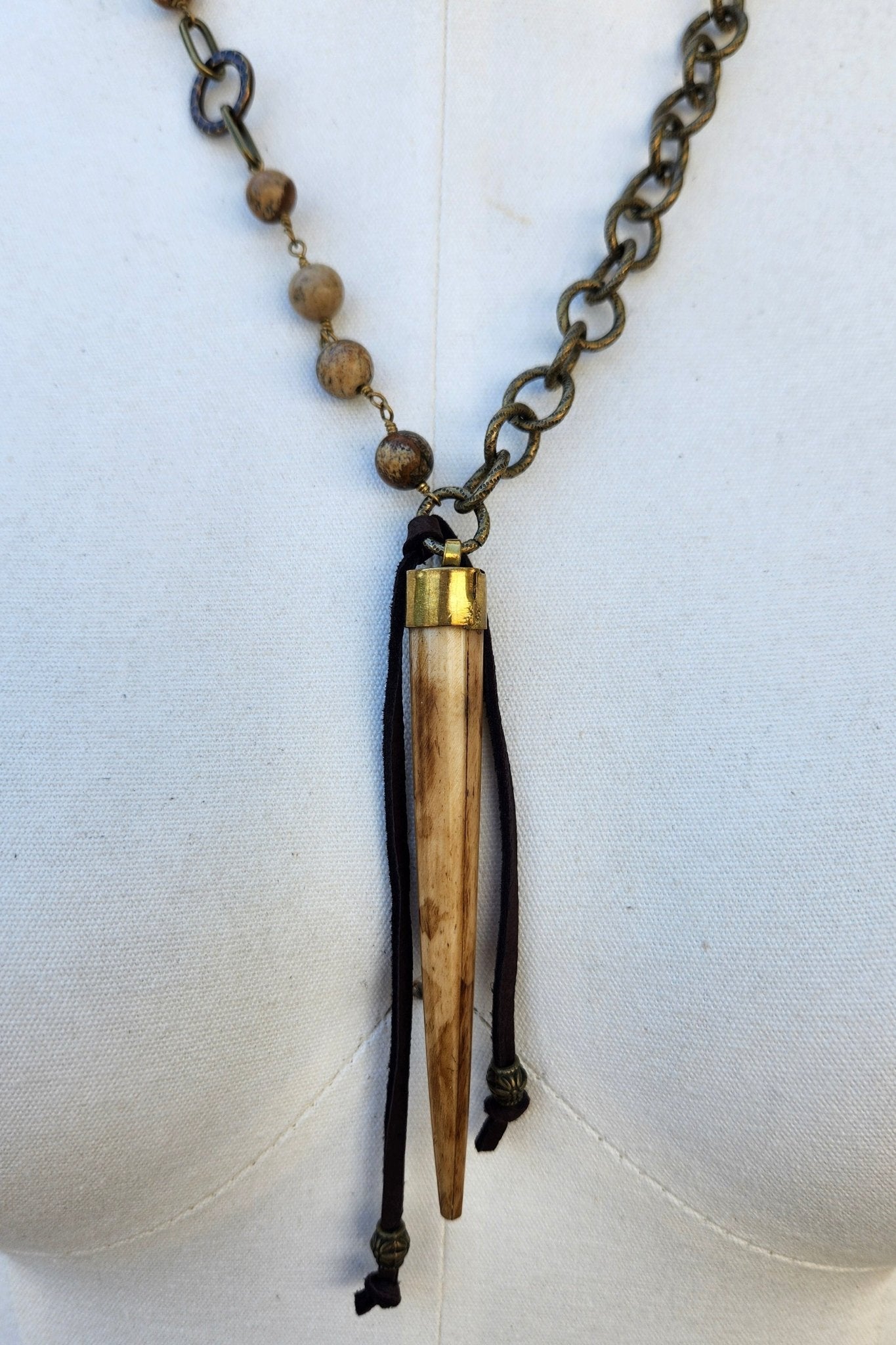 One of a Kind: Bone Spike Necklace - ivyandlavyboutique Spirit Lala