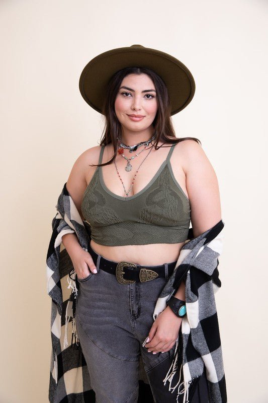 Paris Seamless Padded Textured Brami Plus Size - ivyandlavyboutique Leto Accessories