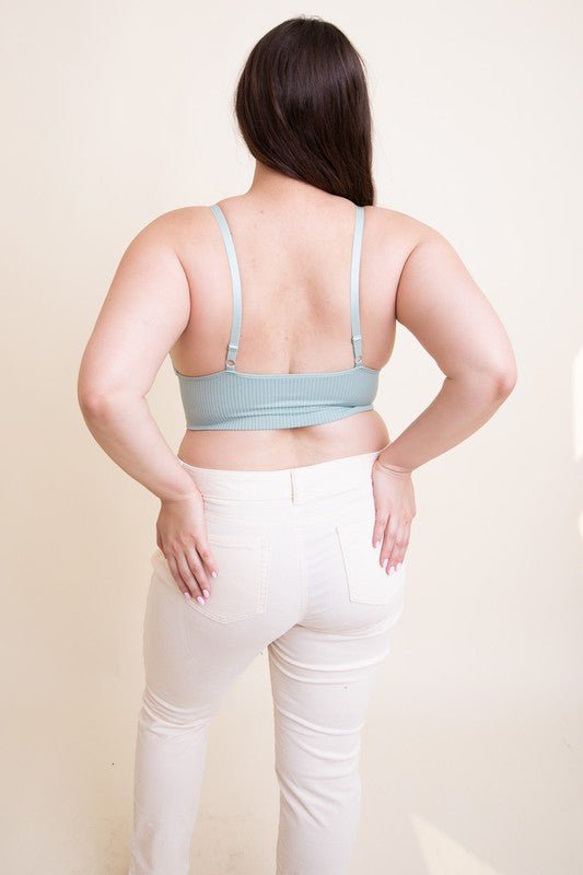 Plus Size Waistband Loop Lace Brami - ivyandlavyboutique Leto Accessories