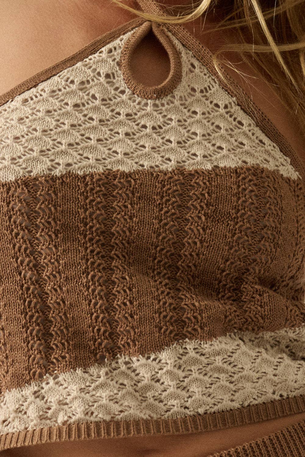 Pointelle Crochet-Knit Colorblock Cropped Keyhole Halter Top - ivyandlavyboutique Promesa USA