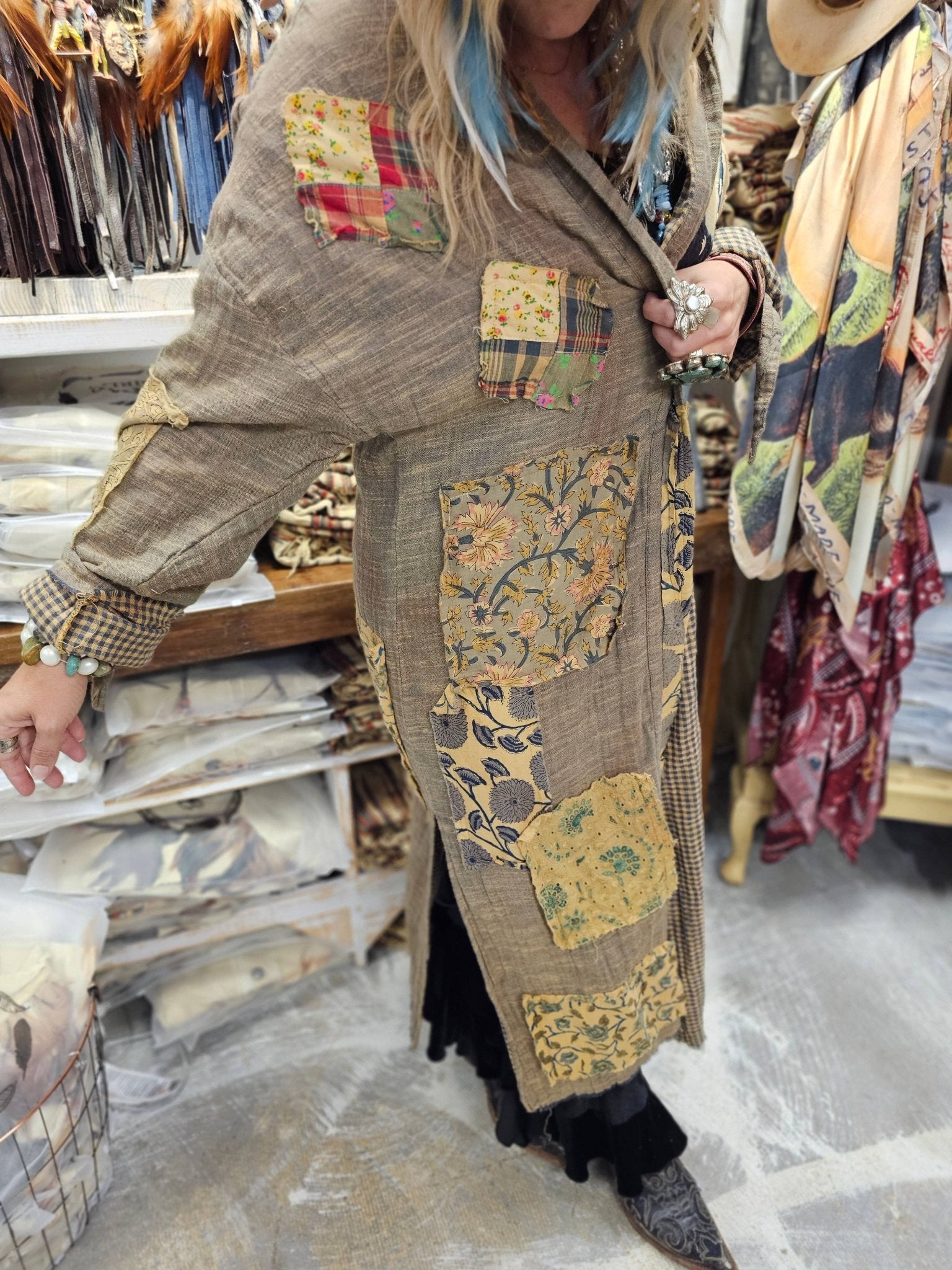 PREORDER - Fly Away Patch Duster - ivyandlavyboutique A Rare Bird Shop