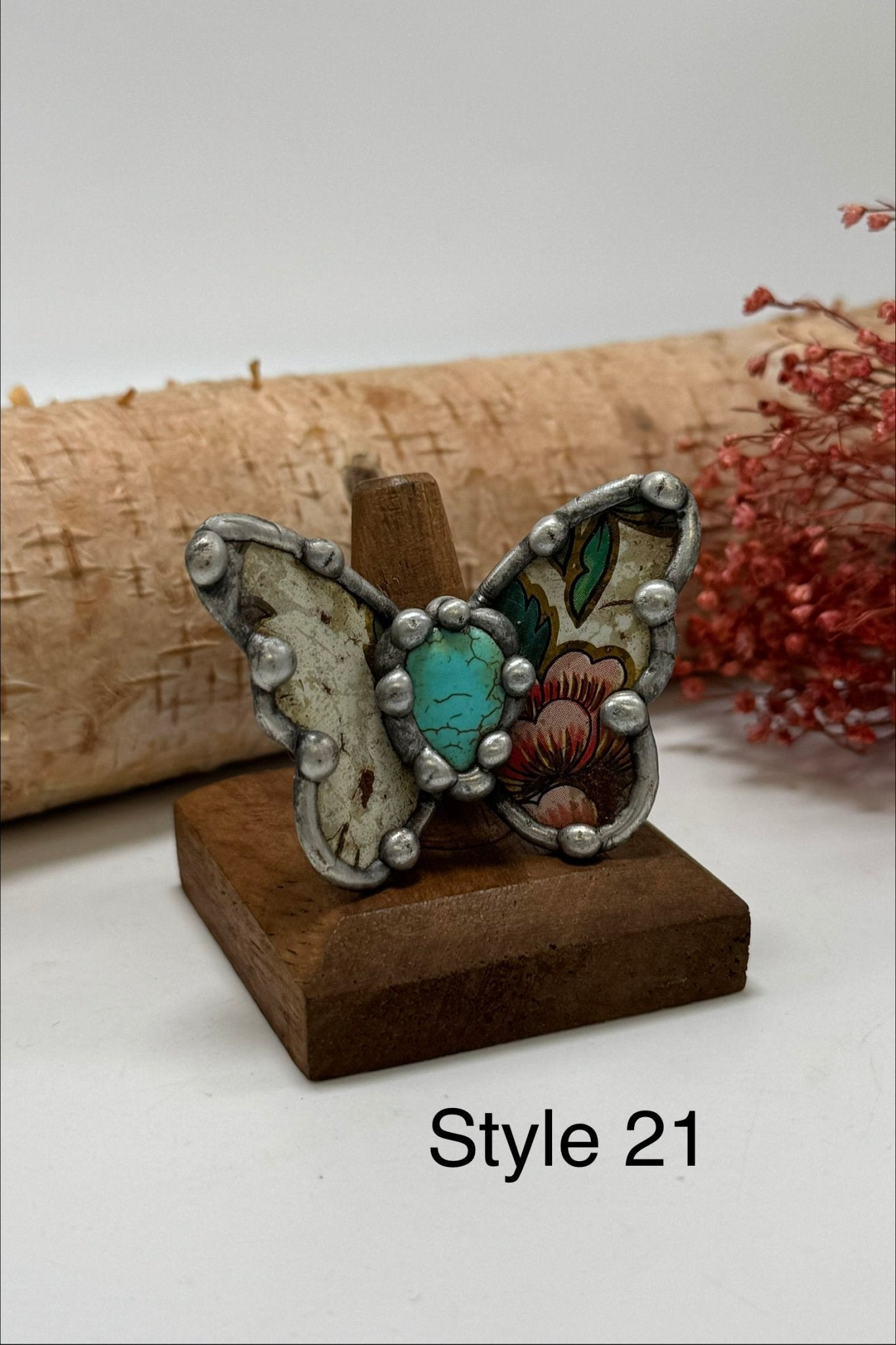 Pretty Butterfly Recycled Ring - ivyandlavyboutique ivyandlavyboutique