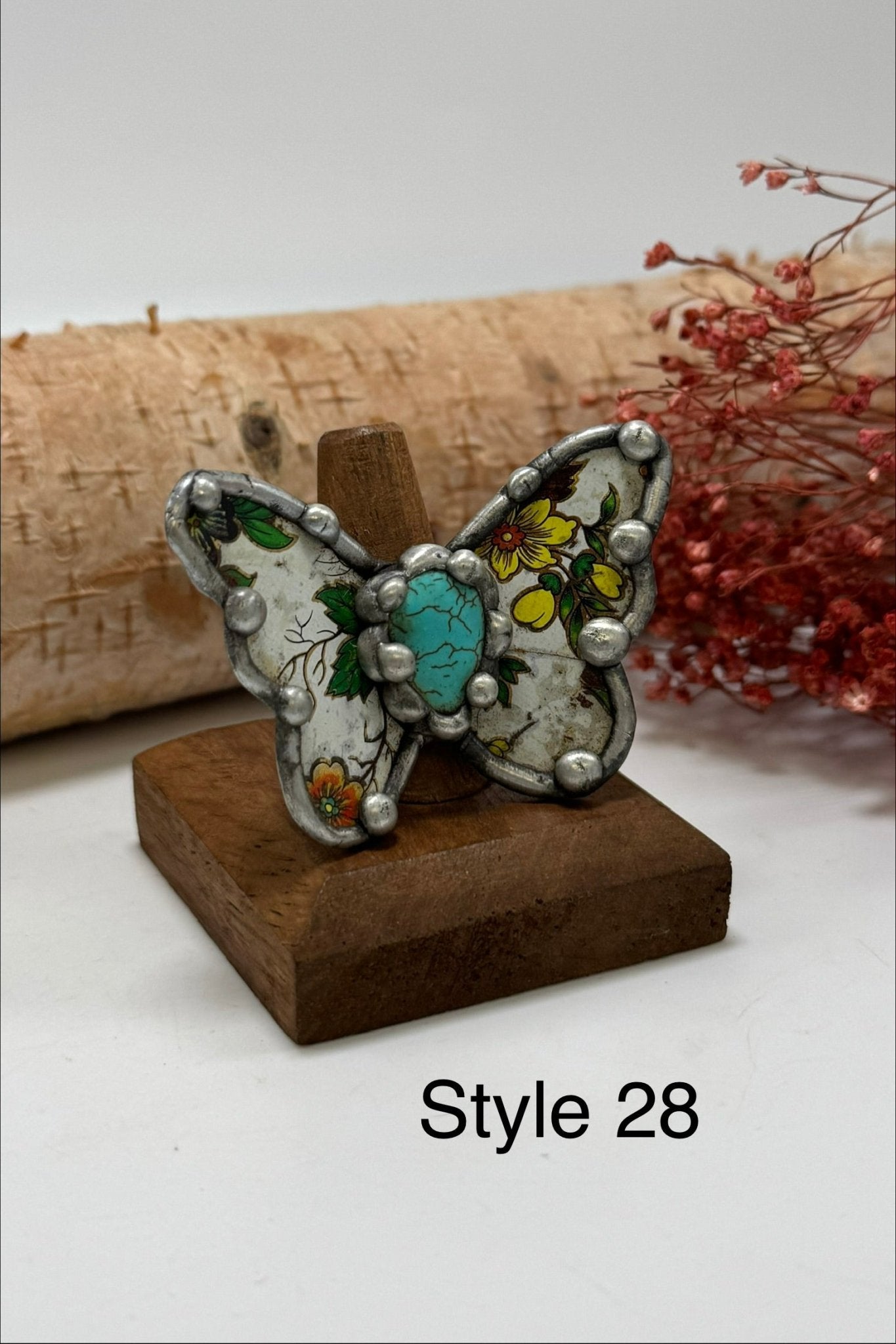 Pretty Butterfly Recycled Ring - ivyandlavyboutique ivyandlavyboutique