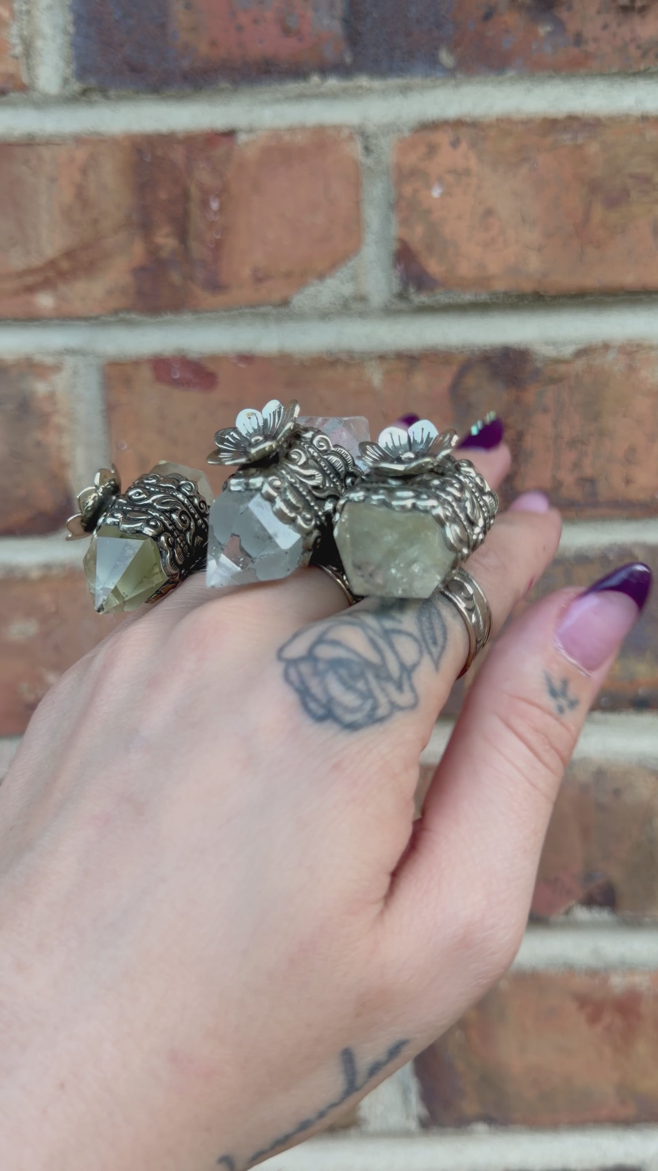 Quartz Point Ring
