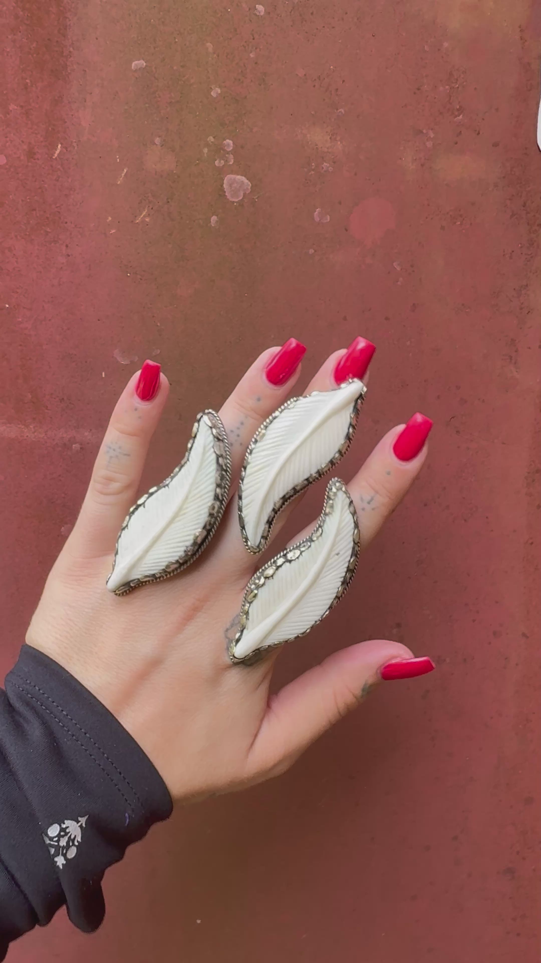 Fly Away Feather Ring