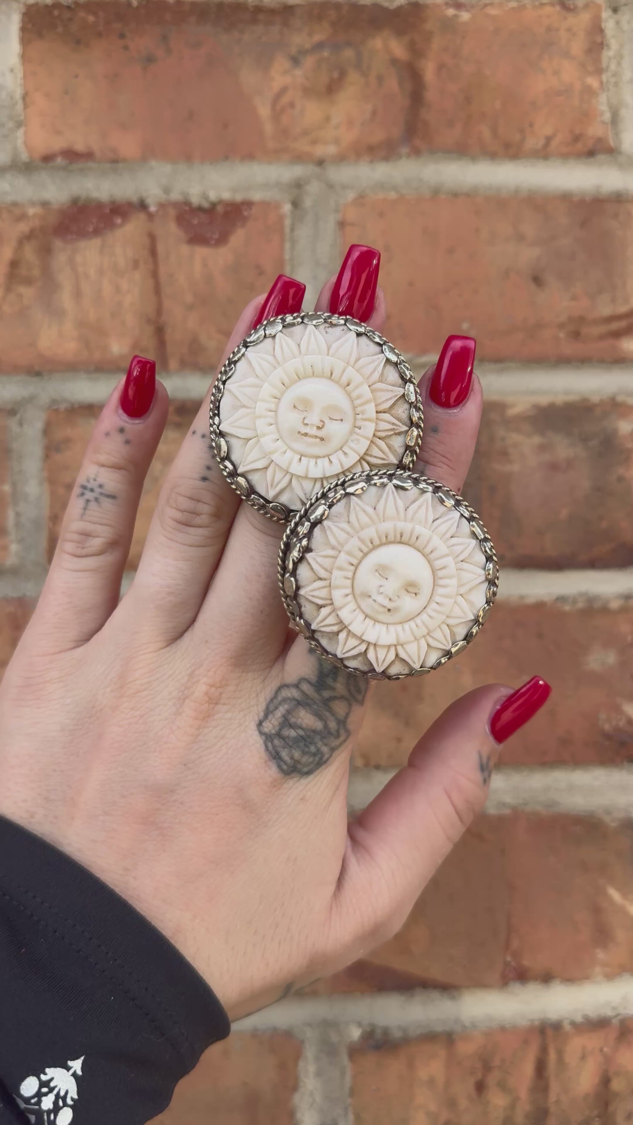 Happy Bliss in the Sun Ring