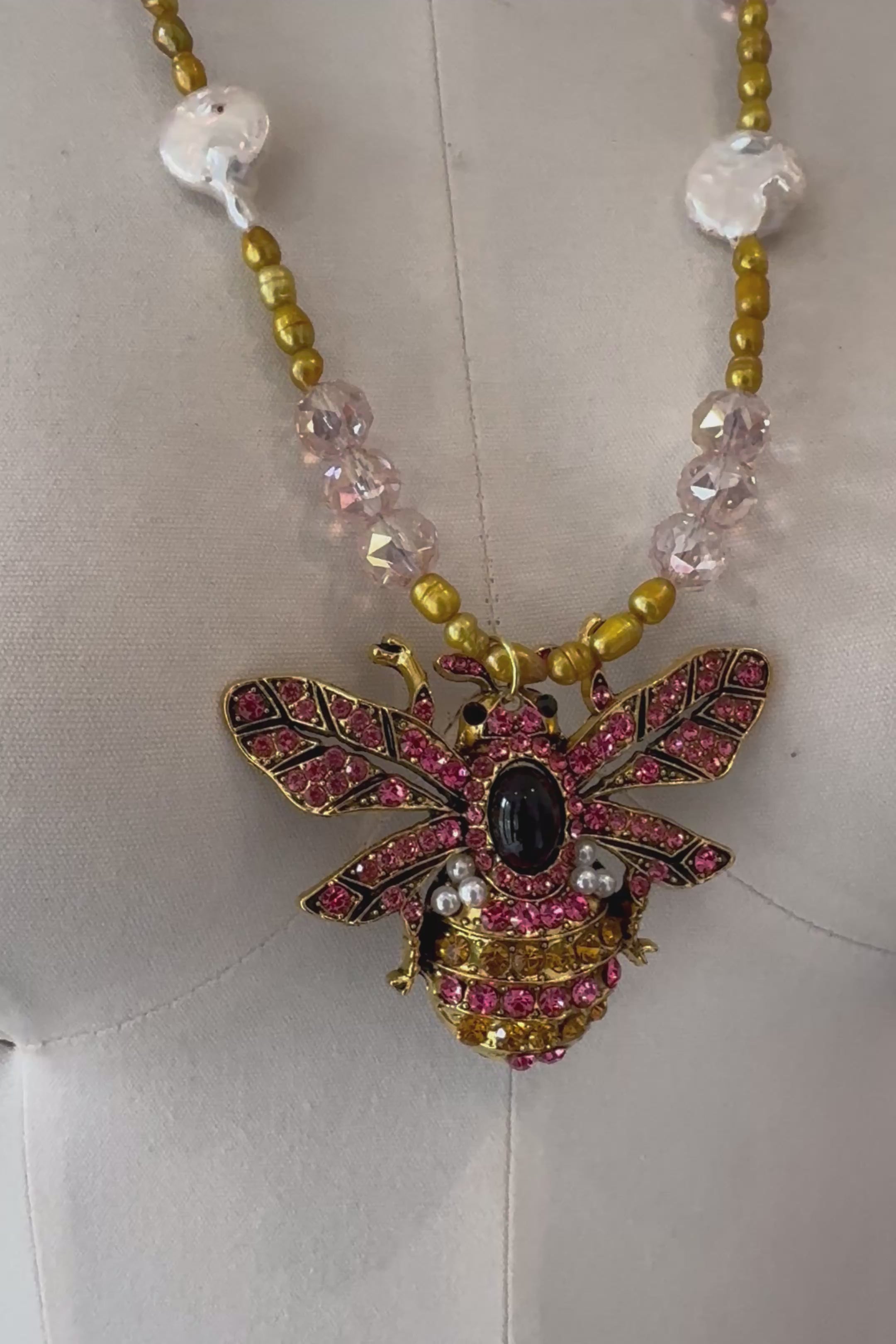 Sparkling Bee Necklace