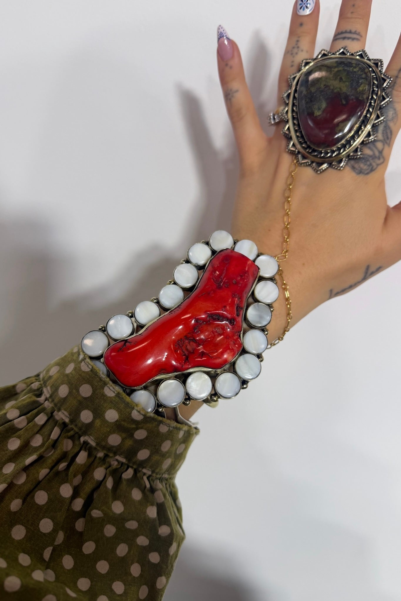 Red Log Cuff - ivyandlavyboutique ivyandlavyboutique