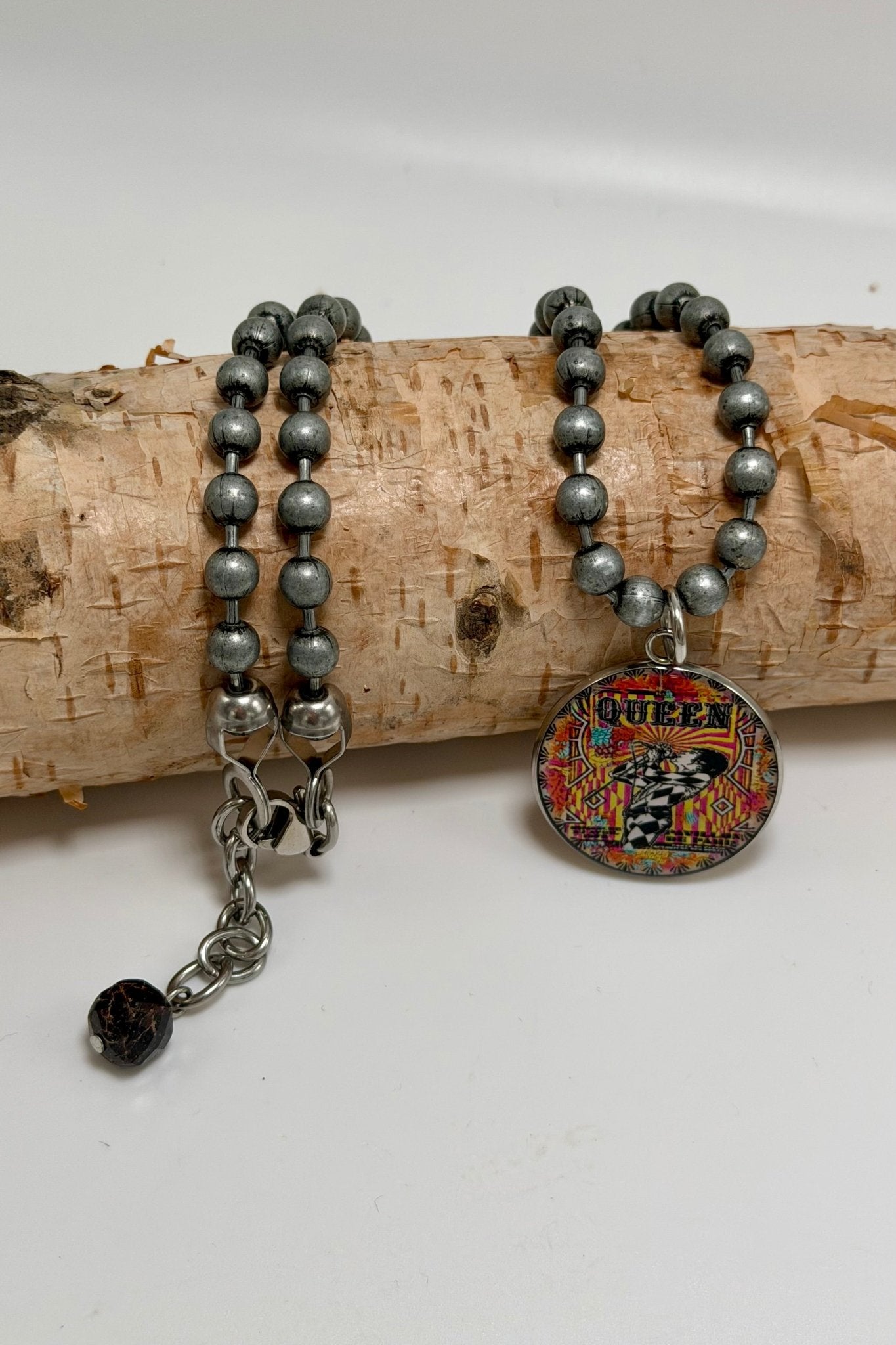 Retro Vintage Art Necklace - ivyandlavyboutique ivyandlavyboutique