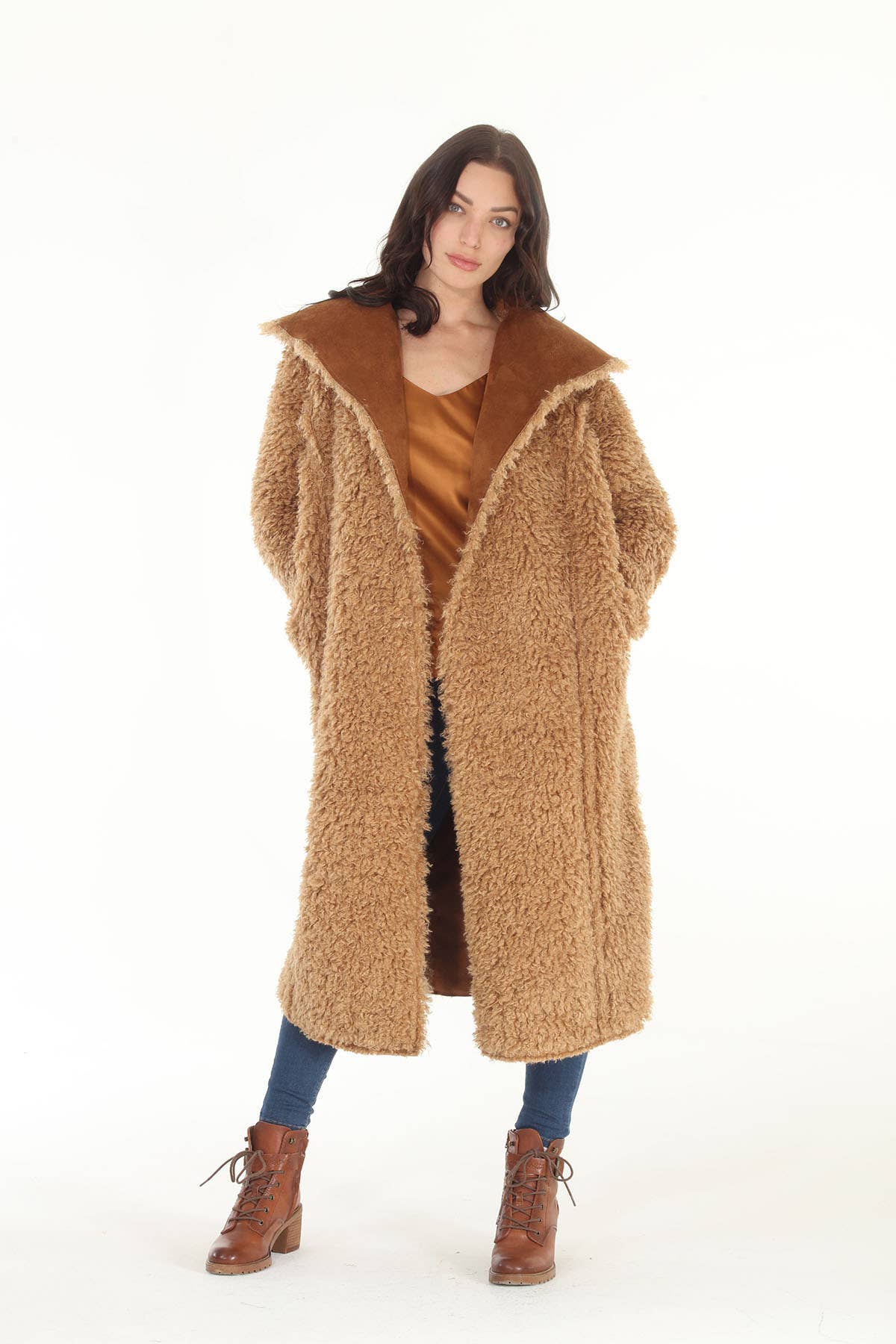 Reversible Faux & Suede Shearling Coat in nCamel - ivyandlavyboutique Paparazzi