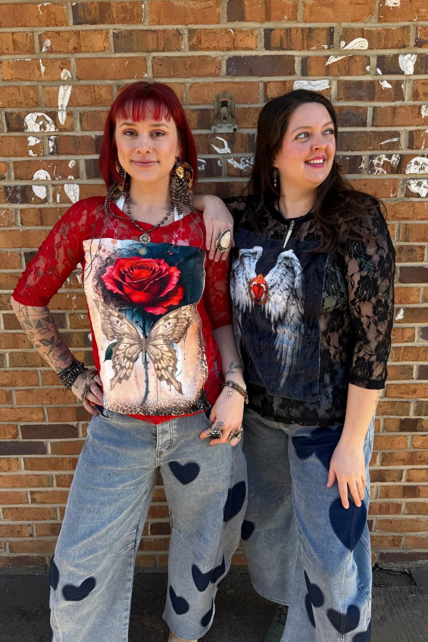 Roses w/Heart & Angel Wing Appliqué in Black - ivyandlavyboutique LeParisPetit by I Love Linen