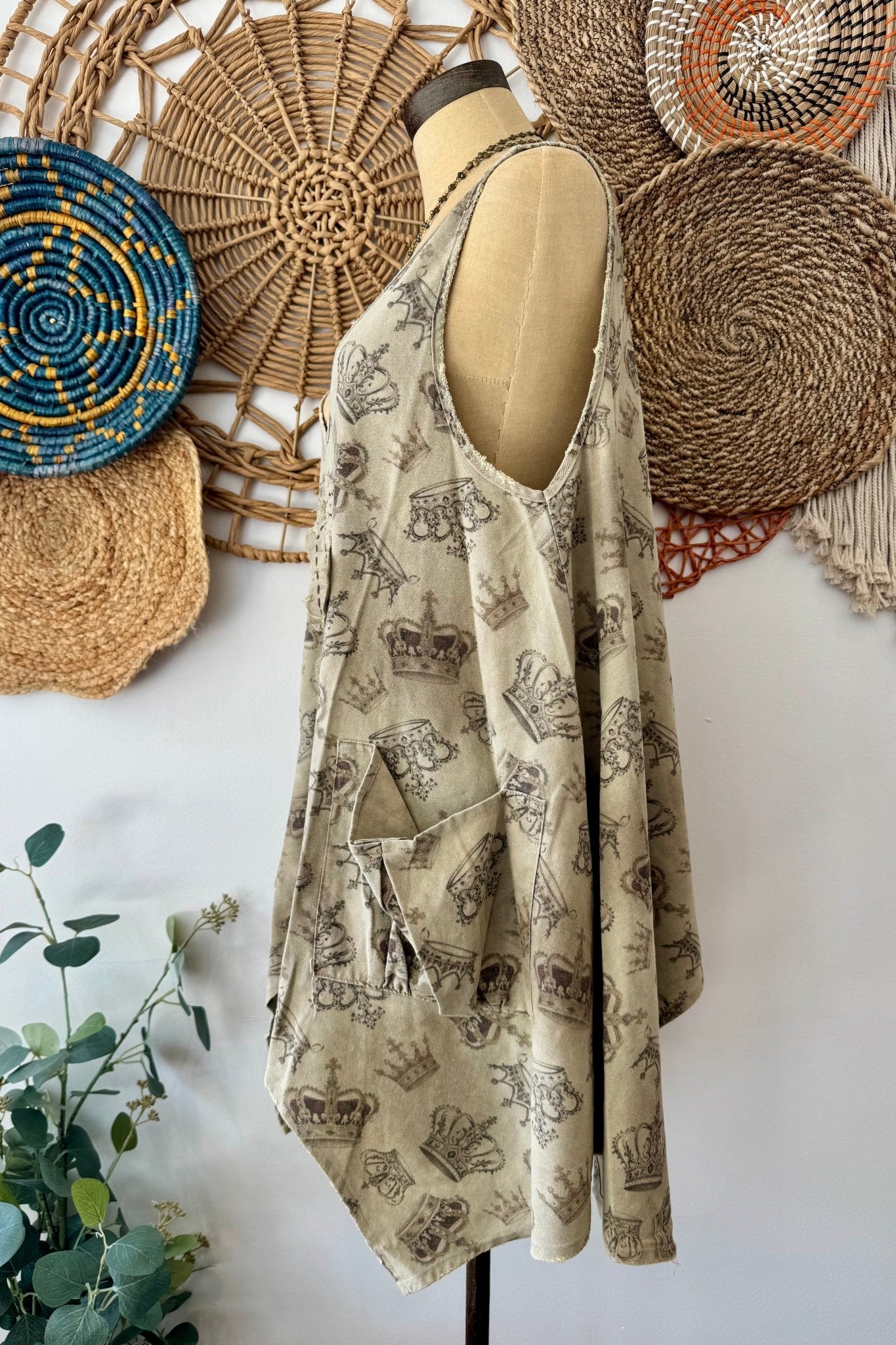 Royalty Hi Lo Tunic Top - ivyandlavyboutique A Rare Bird Shop