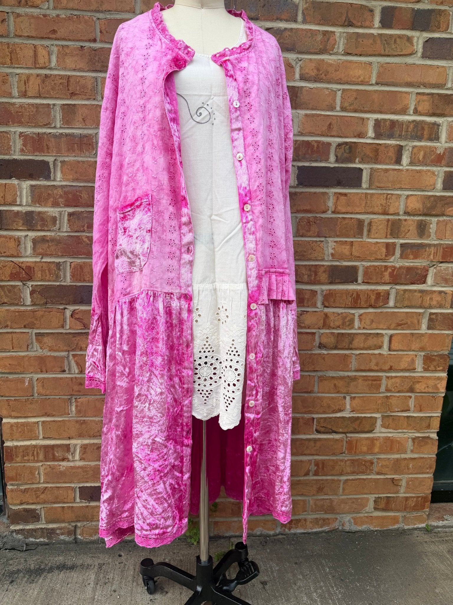 Sale Style - Pink Button Down L/XL - ivyandlavyboutique ivyandlavyboutique