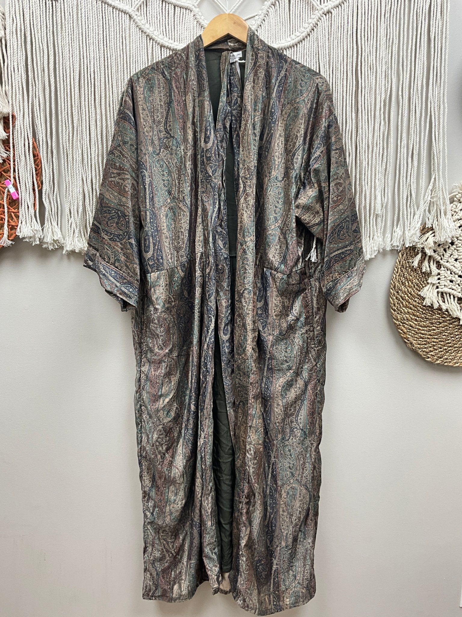 Sale - The Karma Velvet Printed Kimono w/ Tie - ivyandlavyboutique Karma Highway