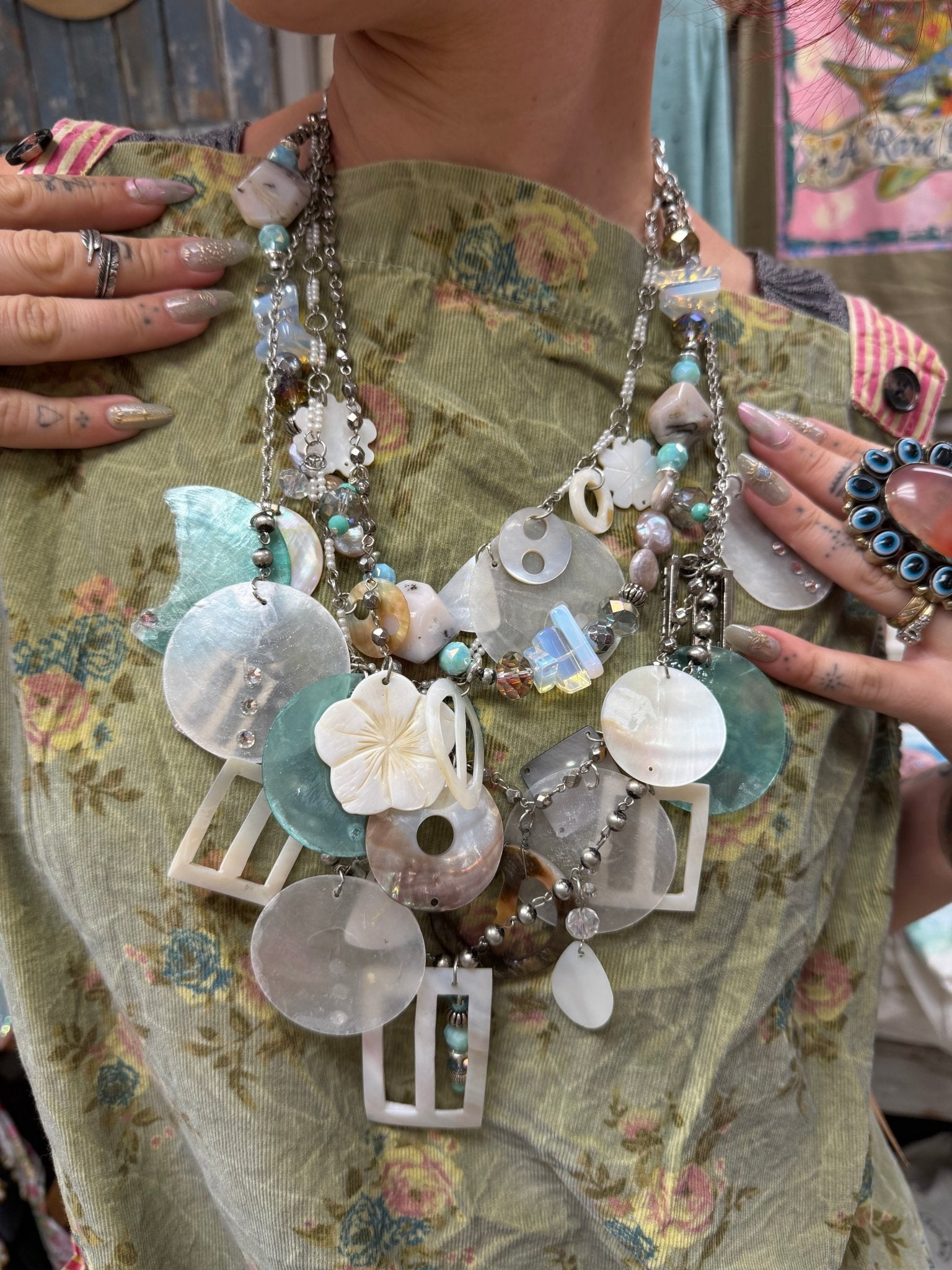 Sally Seashells Necklace - ivyandlavyboutique A Rare Bird Shop
