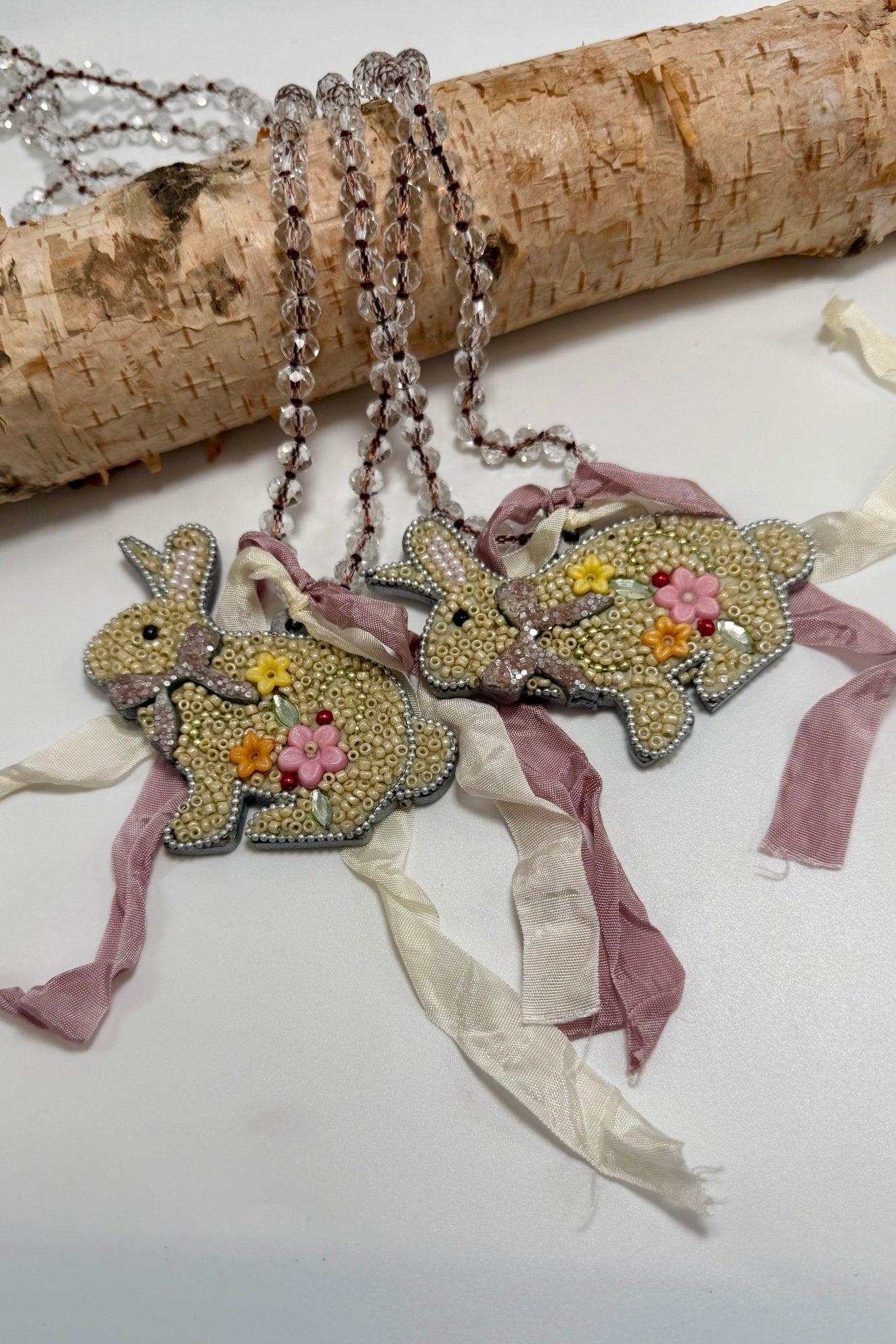 Seed Bead Bunny Necklace - ivyandlavyboutique A Rare Bird Shop