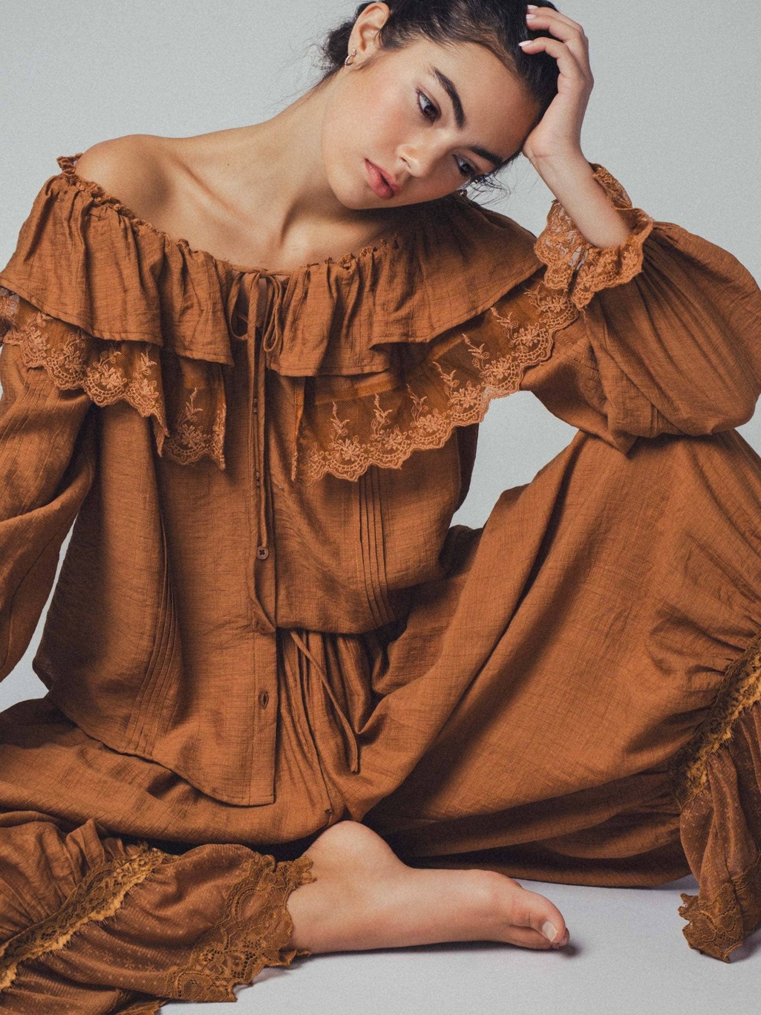 Seven Seas Lace Ruffle Blouse - ivyandlavyboutique Fashion Week