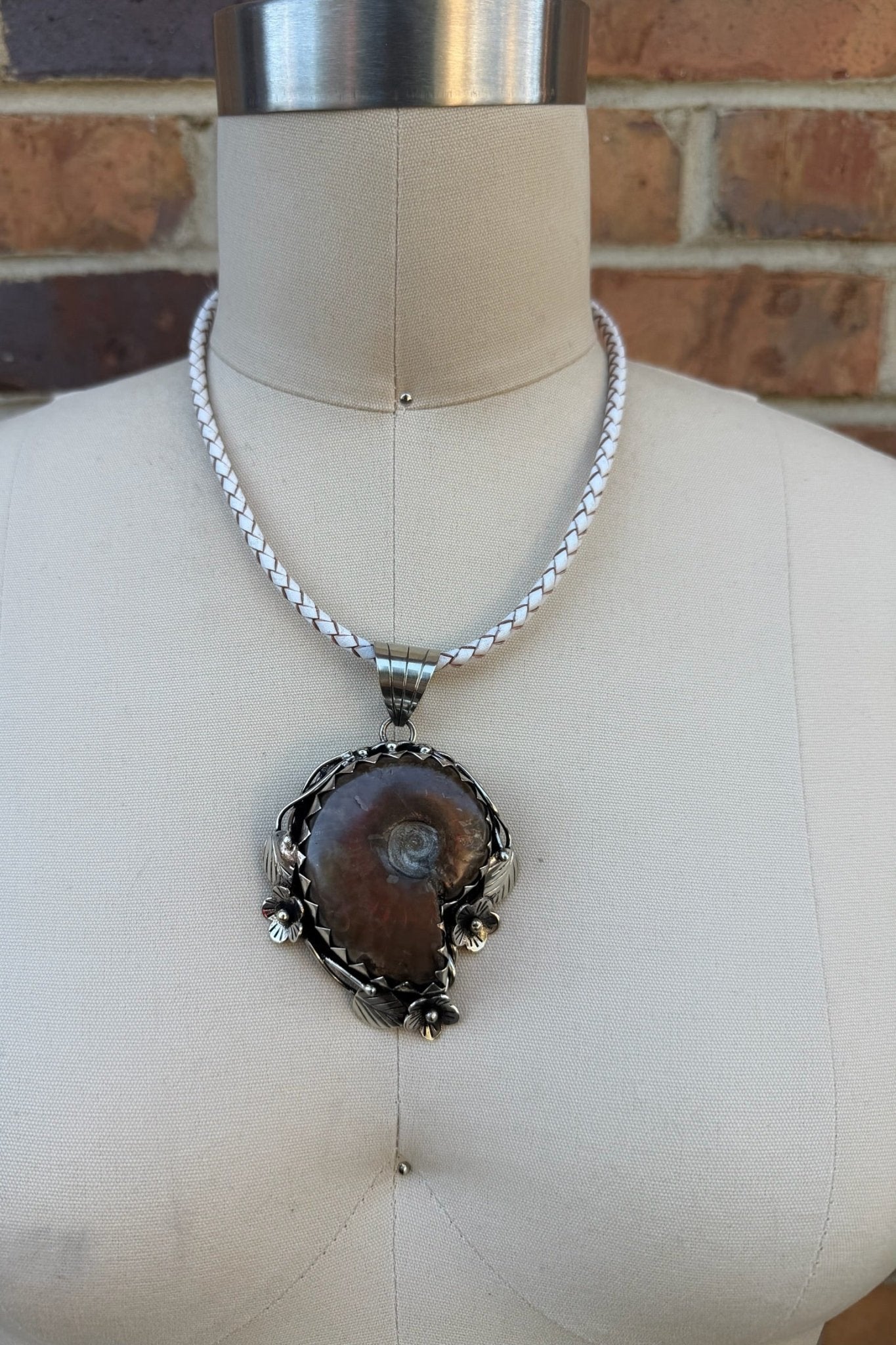 Shelly May Shell Choker - ivyandlavyboutique ivyandlavyboutique