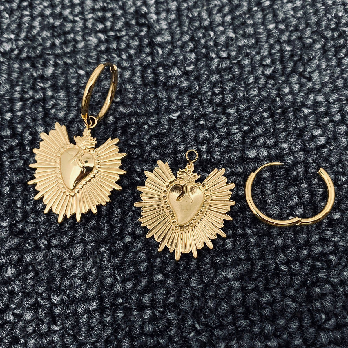 Shine Heart 18K Gilded Stainless Steel Huggie Earrings - FGS - ivyandlavyboutique Mio Queena