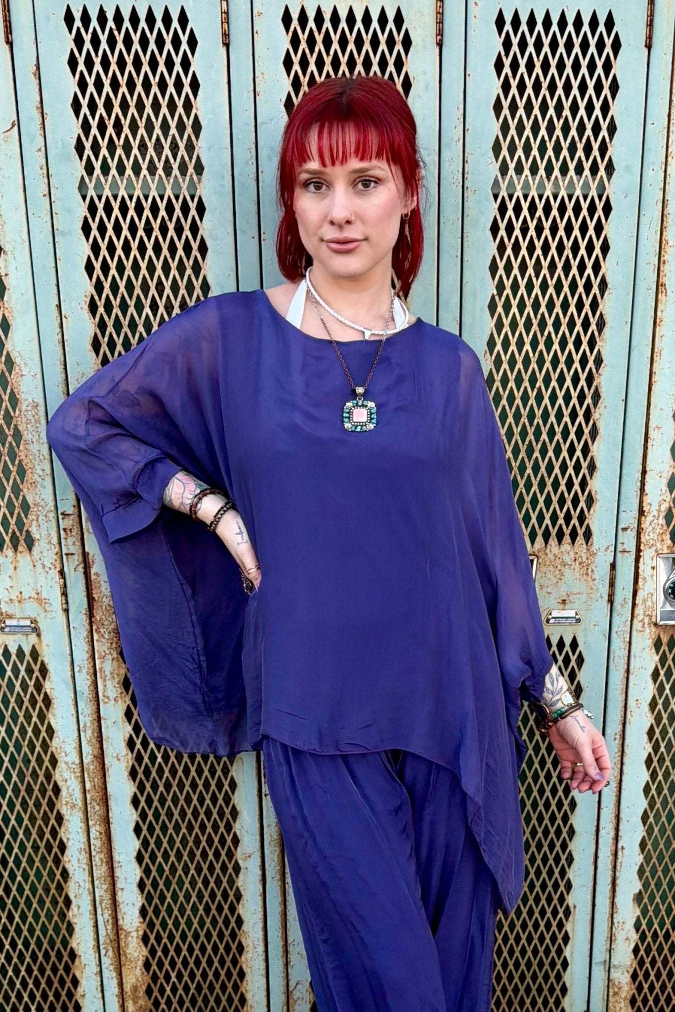 Silk Classic Everyday Top - ivyandlavyboutique Karamel Collection