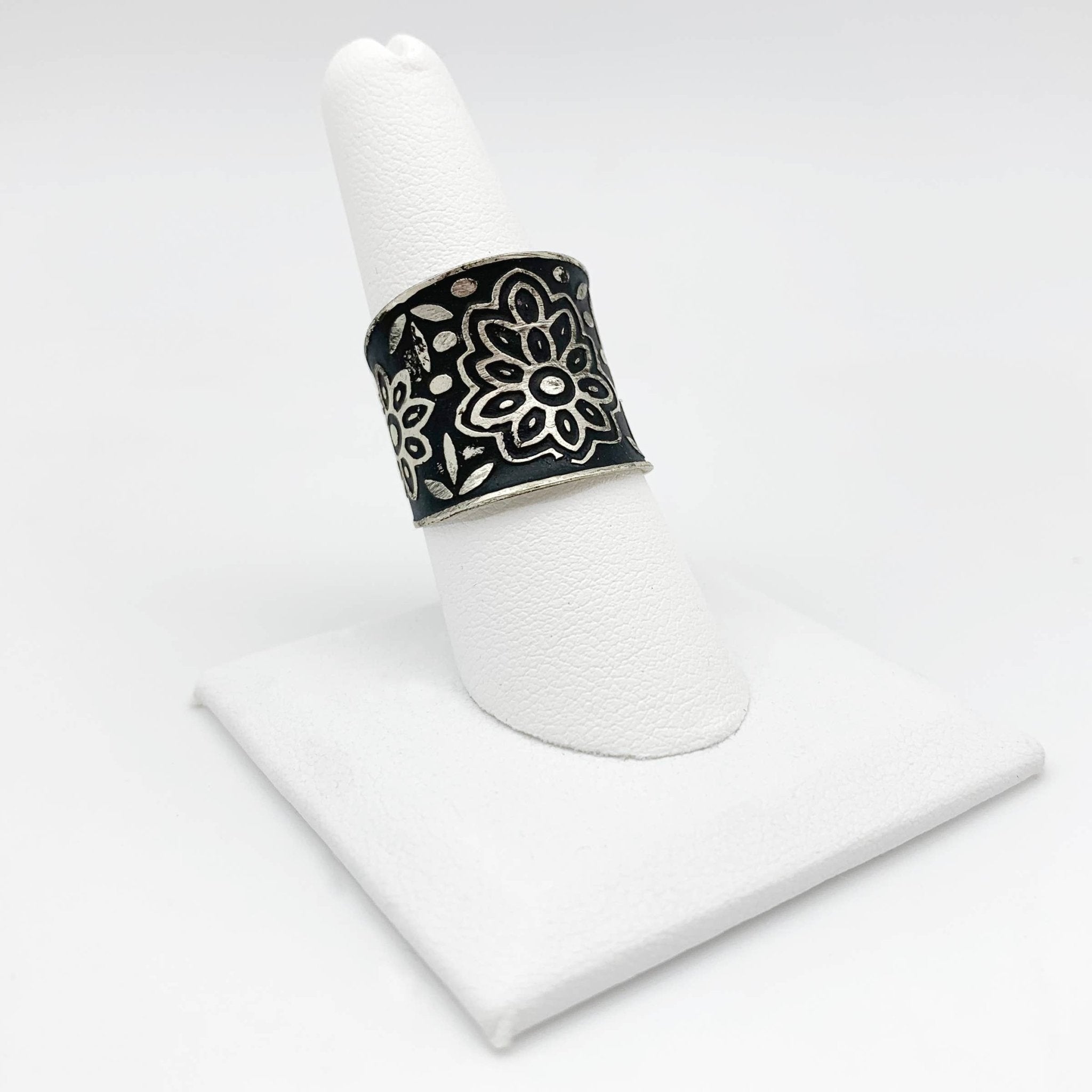 Silver Patina Ring - Black Floral Pattern - ivyandlavyboutique Anju Jewelry