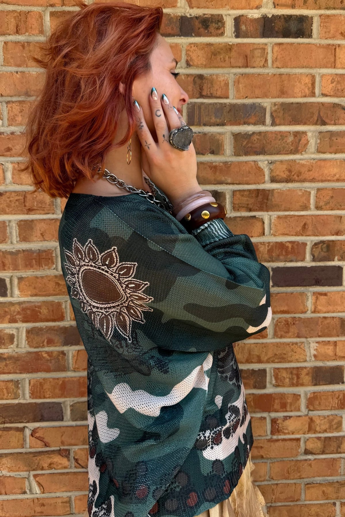 Skull Printed Sweater - ivyandlavyboutique LOOWIE