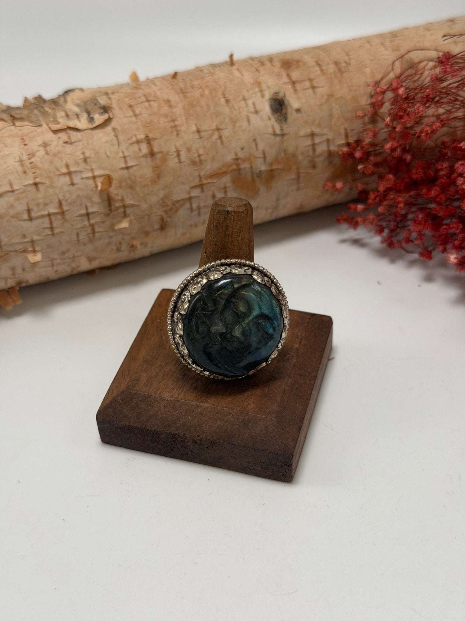 Small Moon and Sun Laborite - ivyandlavyboutique ivyandlavyboutique