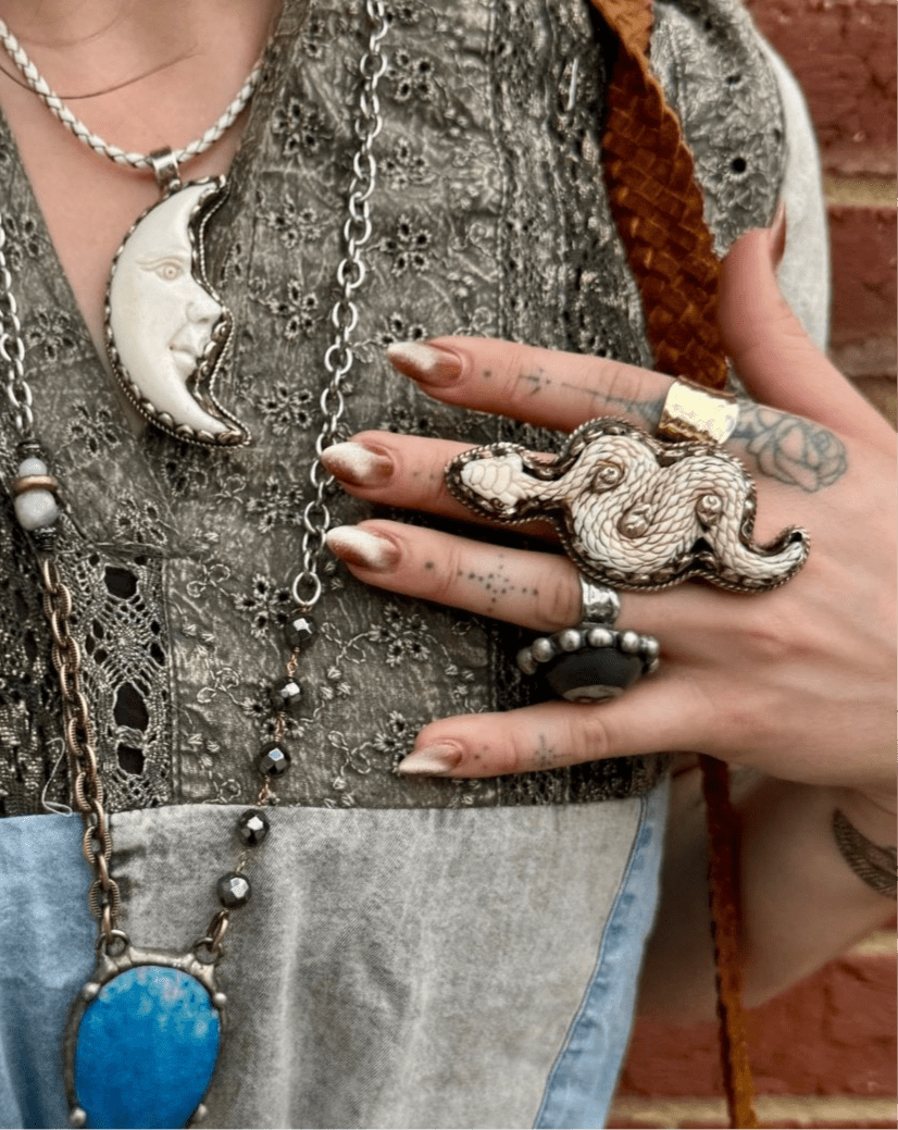 Snake Carved Ring - ivyandlavyboutique ivyandlavyboutique
