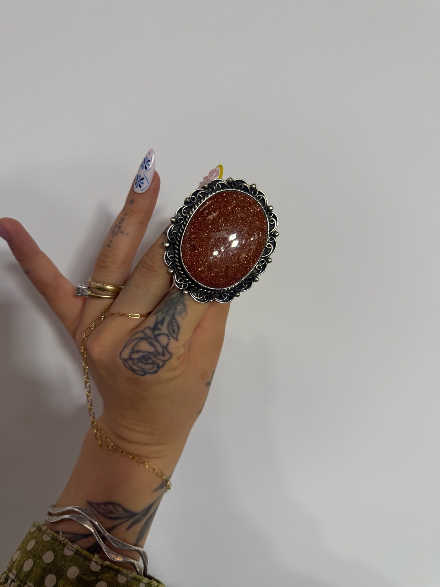 Sparkles On The Inside Ring - ivyandlavyboutique ivyandlavyboutique