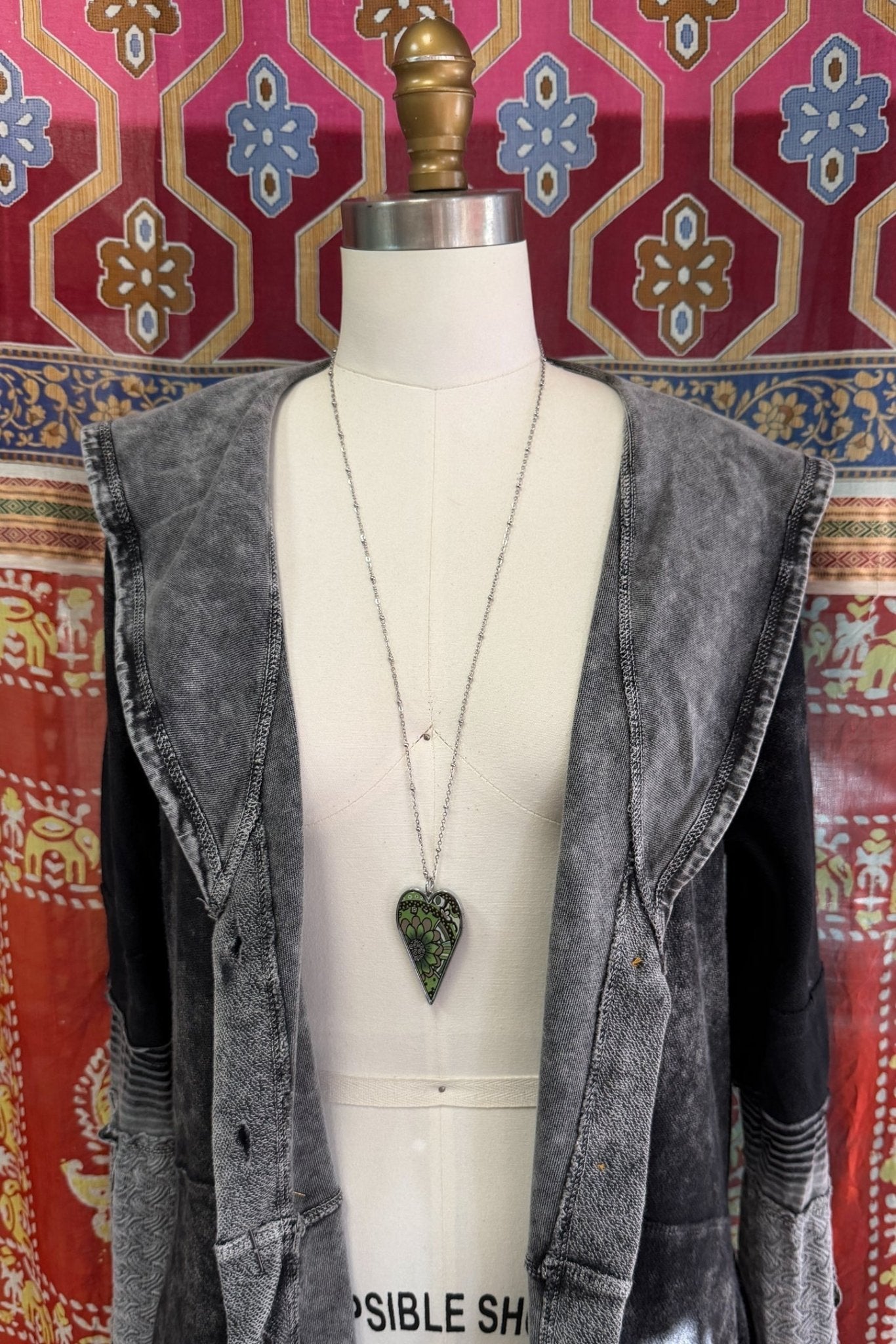 Spirit Lala: Large Green Brown Flower Heart Pendant Necklace - ivyandlavyboutique Spirit Lala
