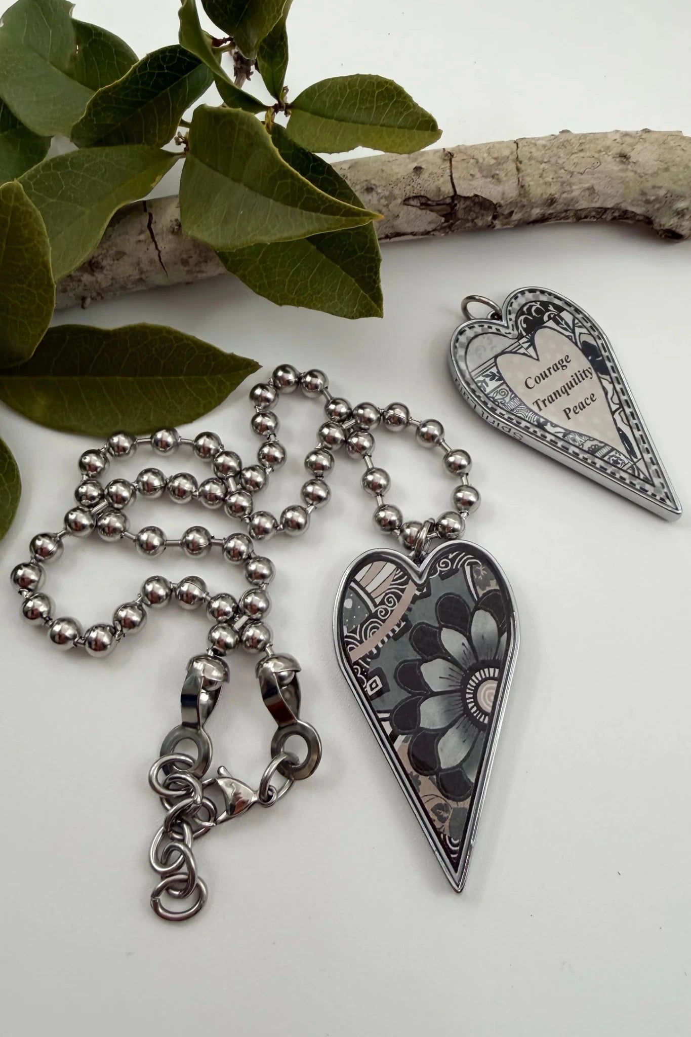 Spirit Lala: Large Grey Black Flower Heart Pendant Necklace - ivyandlavyboutique Spirit Lala