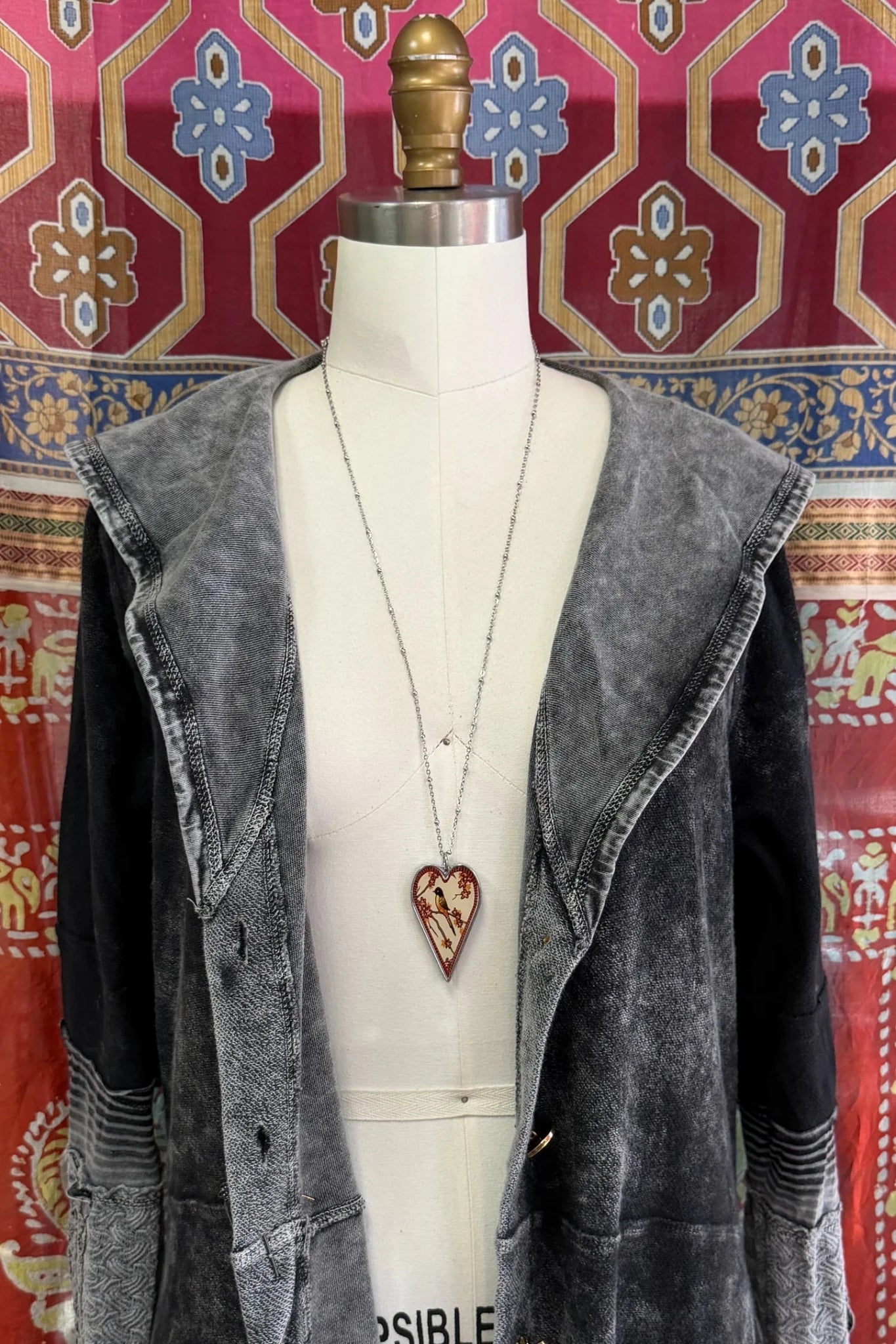 Spirit Lala: Large Robin Heart Pendant Necklace - ivyandlavyboutique Spirit Lala