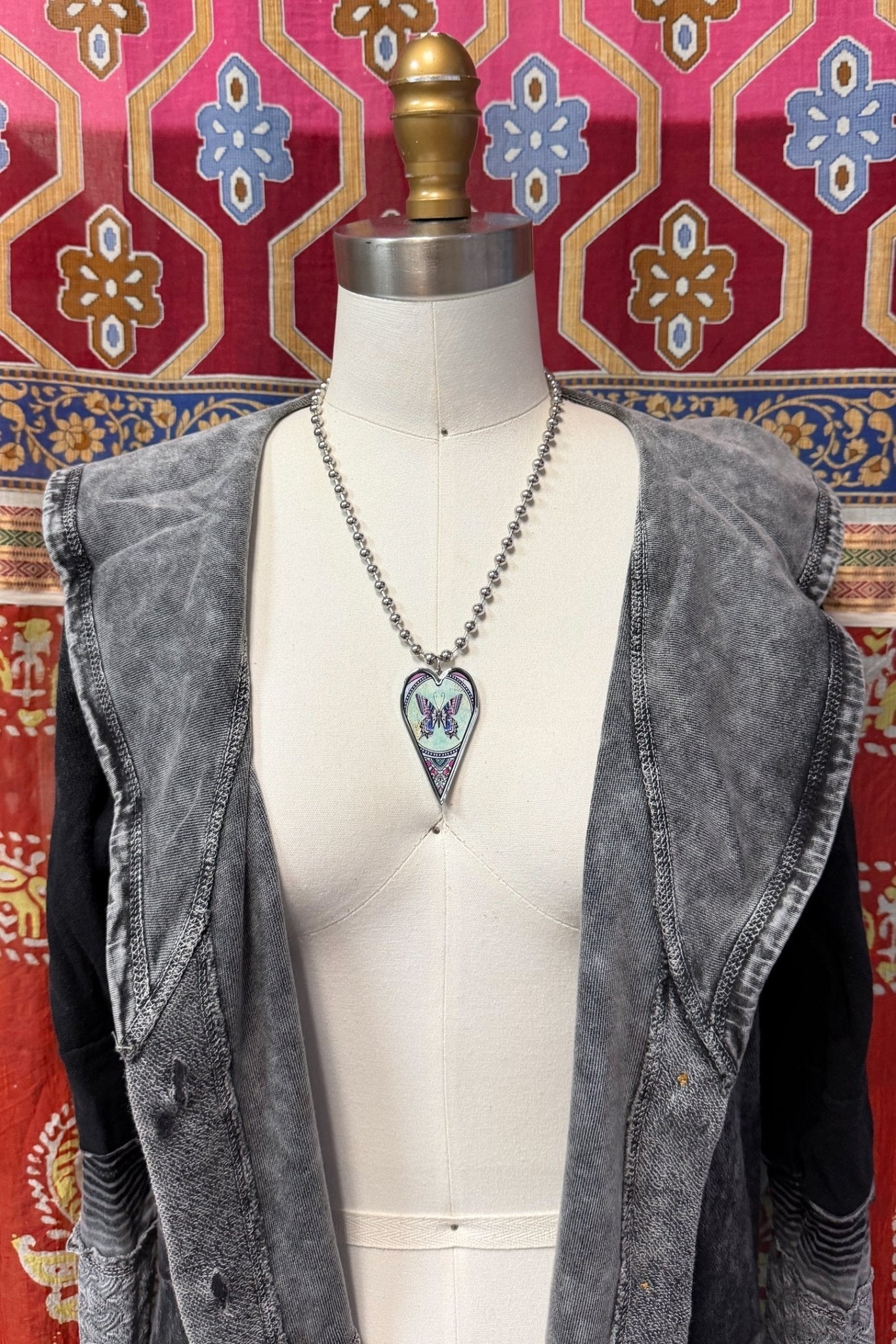 Spirit Lala: Large Vintage Butterfly Heart Pendant Necklace - ivyandlavyboutique Spirit Lala