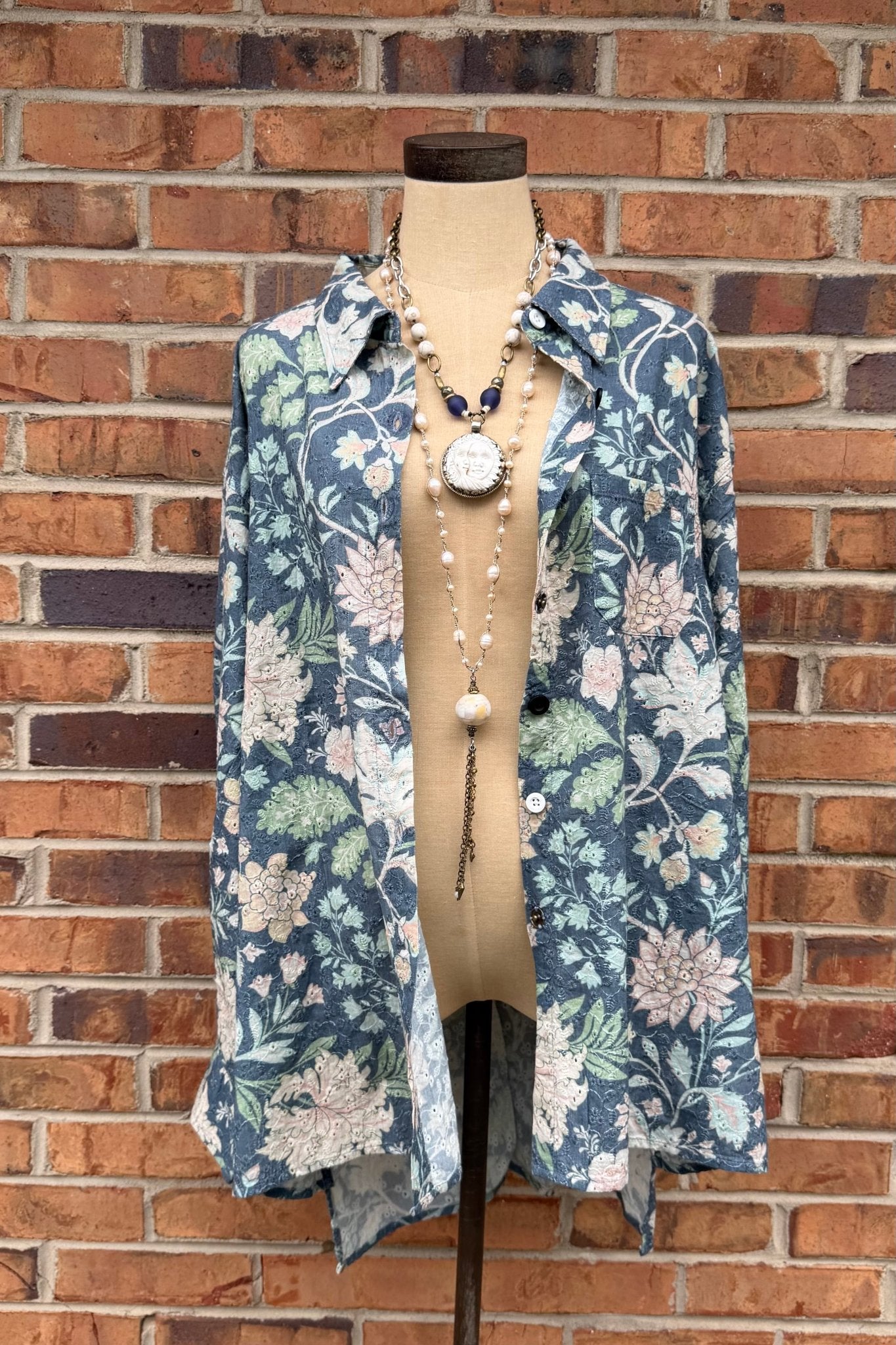 Star Gazing Top - Blue Floral - ivyandlavyboutique Jaded Gypsy