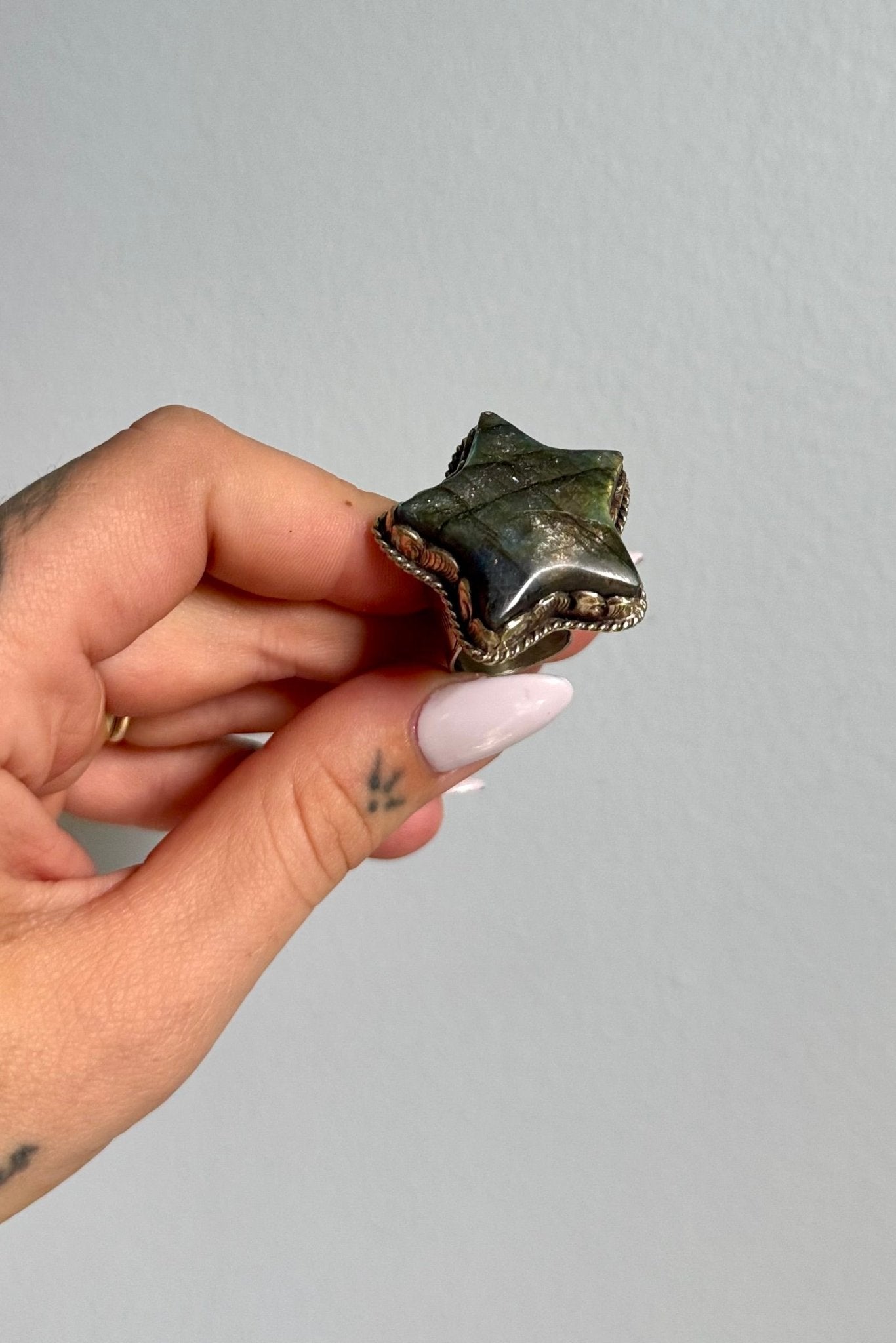 Stars in Labradorite Ring - ivyandlavyboutique ivyandlavyboutique