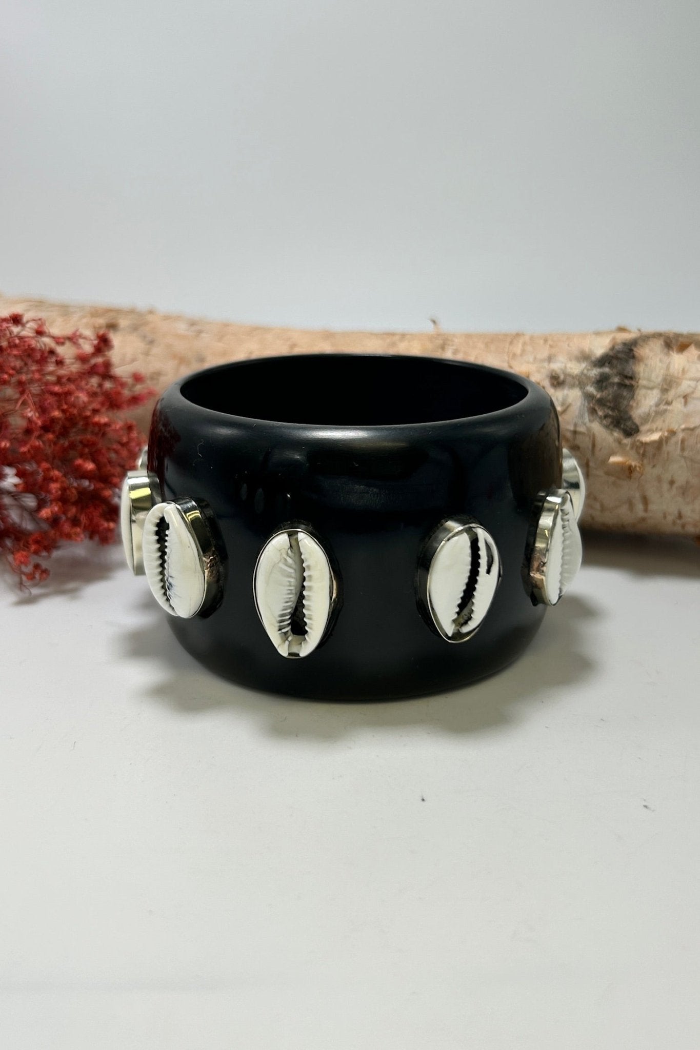 Statement Bangle in Black - ivyandlavyboutique ivyandlavyboutique