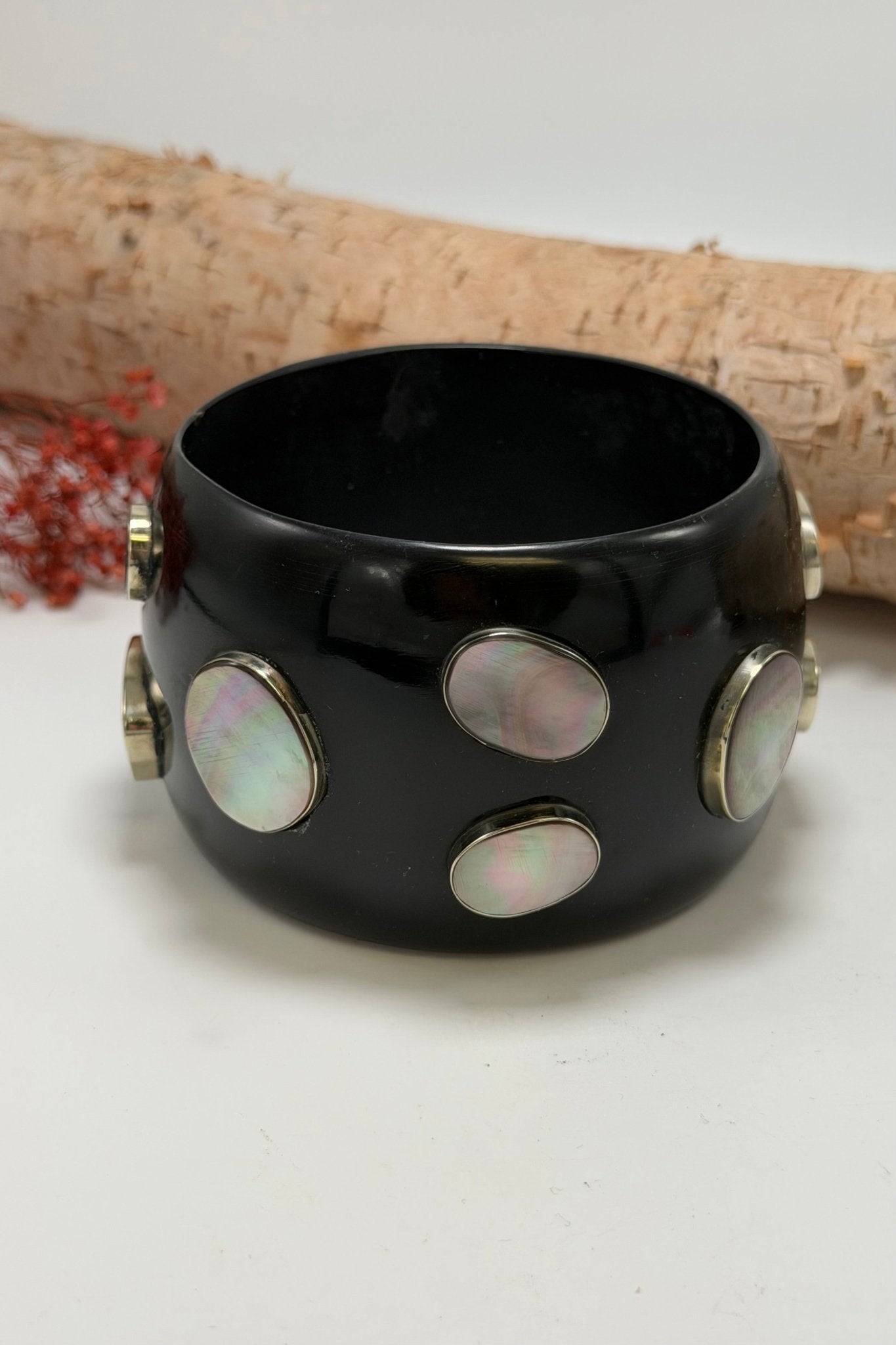 Statement Bangle w/ Gemstones - ivyandlavyboutique ivyandlavyboutique