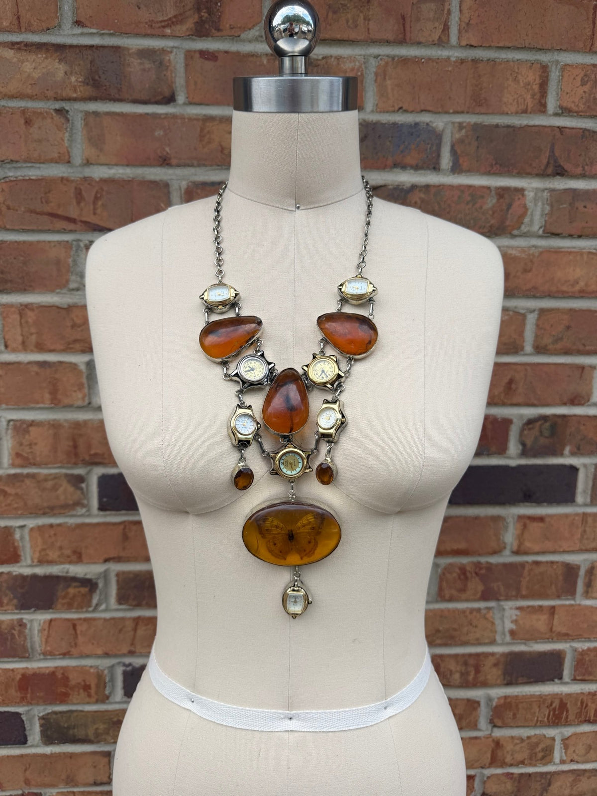 Stick in Time Resin Necklace - ivyandlavyboutique ivyandlavyboutique