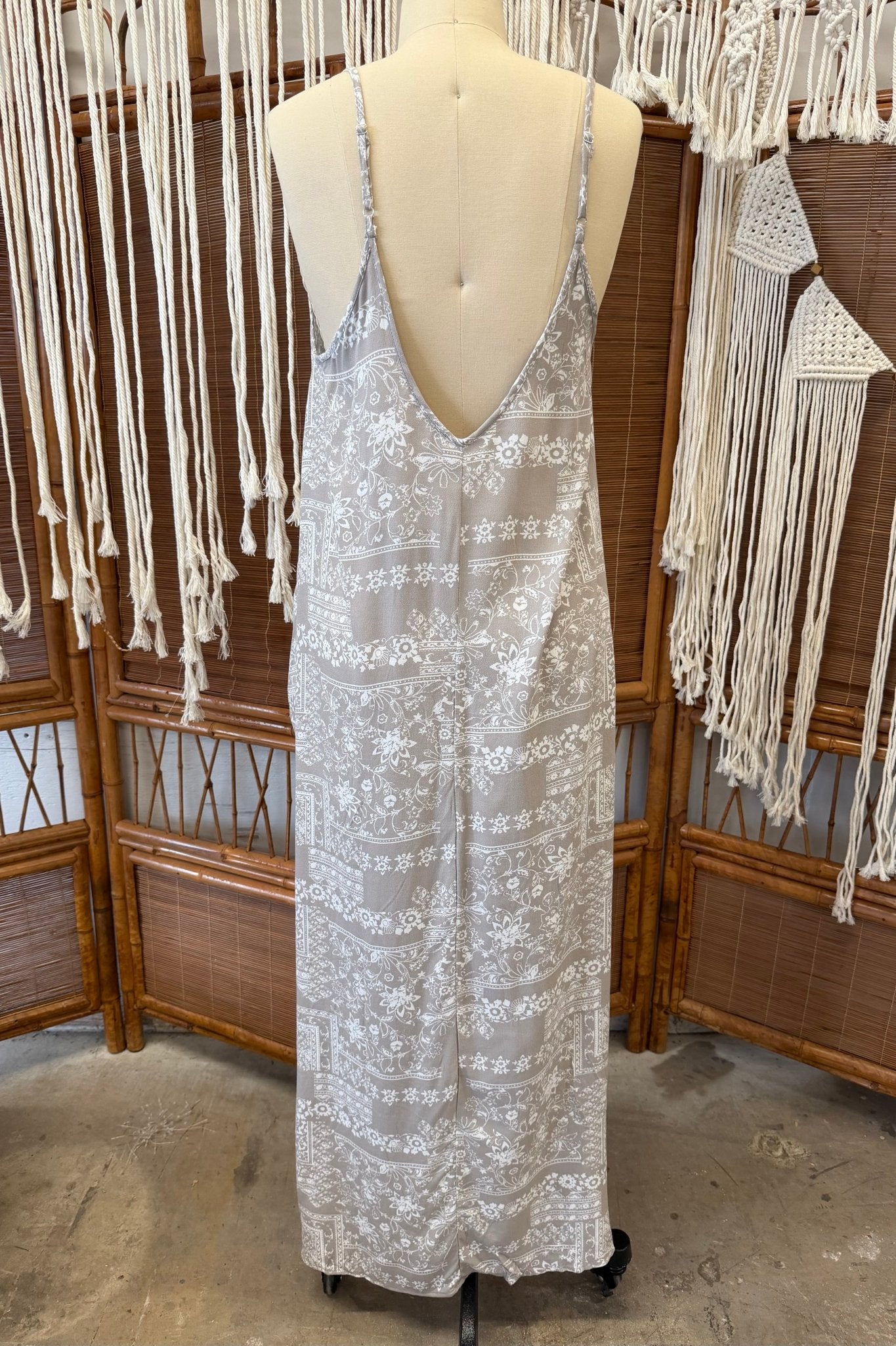 Summer Slip Dress SD311420 - ivyandlavyboutique Style rack