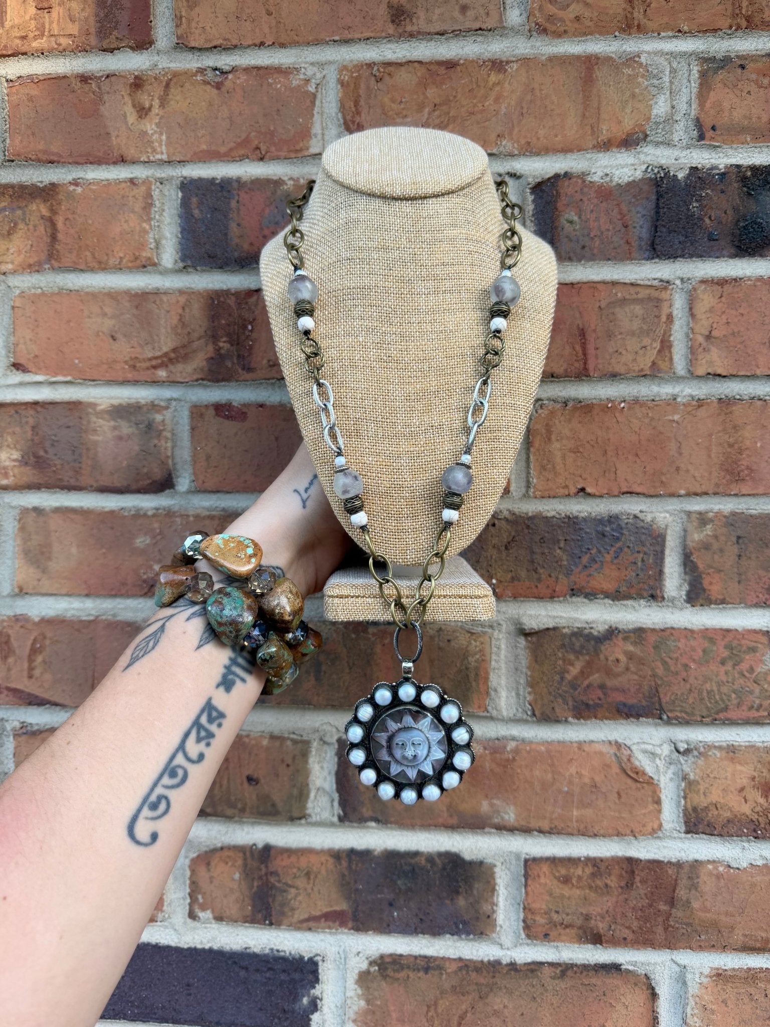 Sunny Day Statement Necklace - ivyandlavyboutique ivyandlavyboutique
