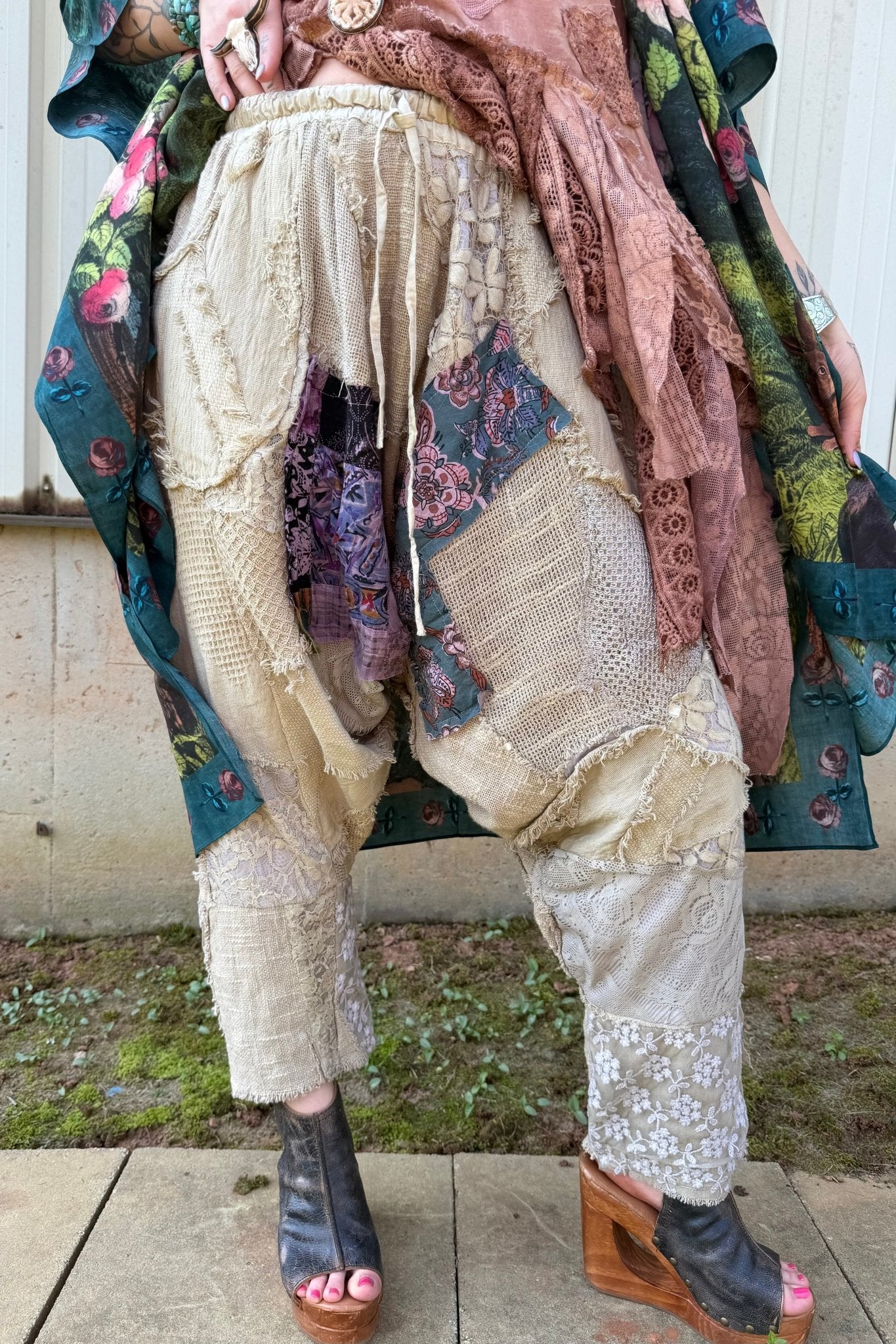 Sunset Muse Pants in One Size - ivyandlavyboutique Jaded Gypsy