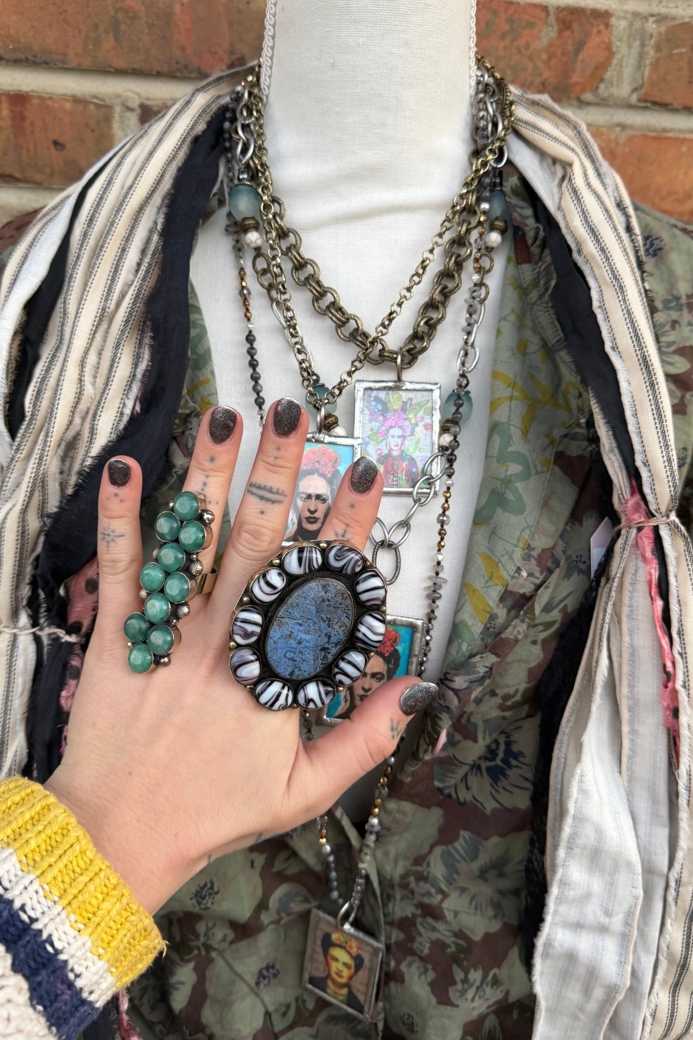 Swish & Sway Statement Ring - ivyandlavyboutique ivyandlavyboutique