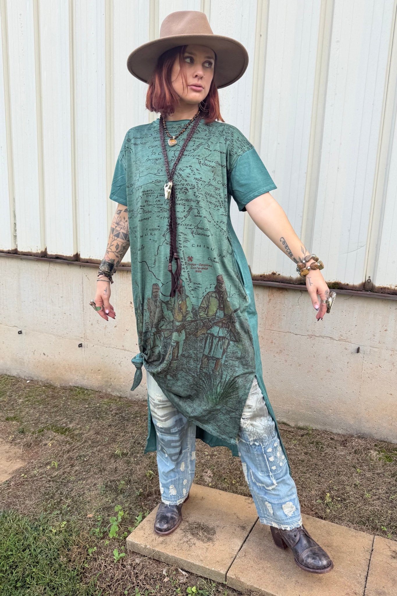 T-Shirt Dress with Map Print of Geronimo Conference - ivyandlavyboutique LeParisPetit by I Love Linen