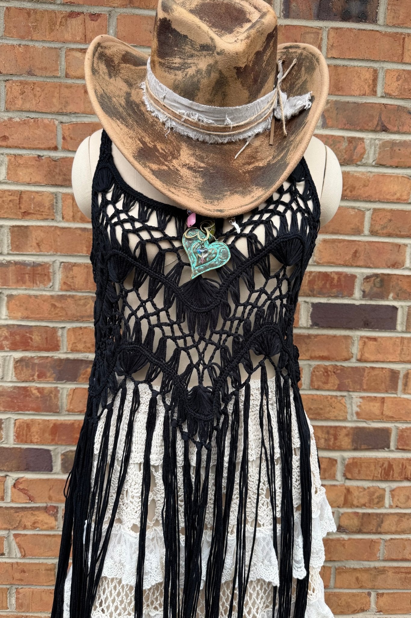 Tassel Fringe Crochet Kimono: Bold Styling Cover - Up - ivyandlavyboutique Leto Accessories