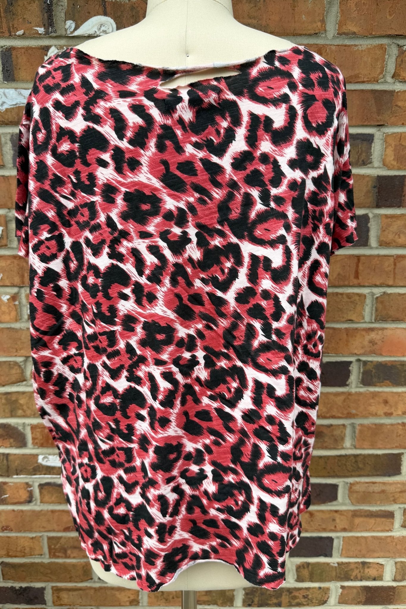 Tattered Vintage Tee in Pink Cheetah - ivyandlavyboutique A Rare Bird Shop
